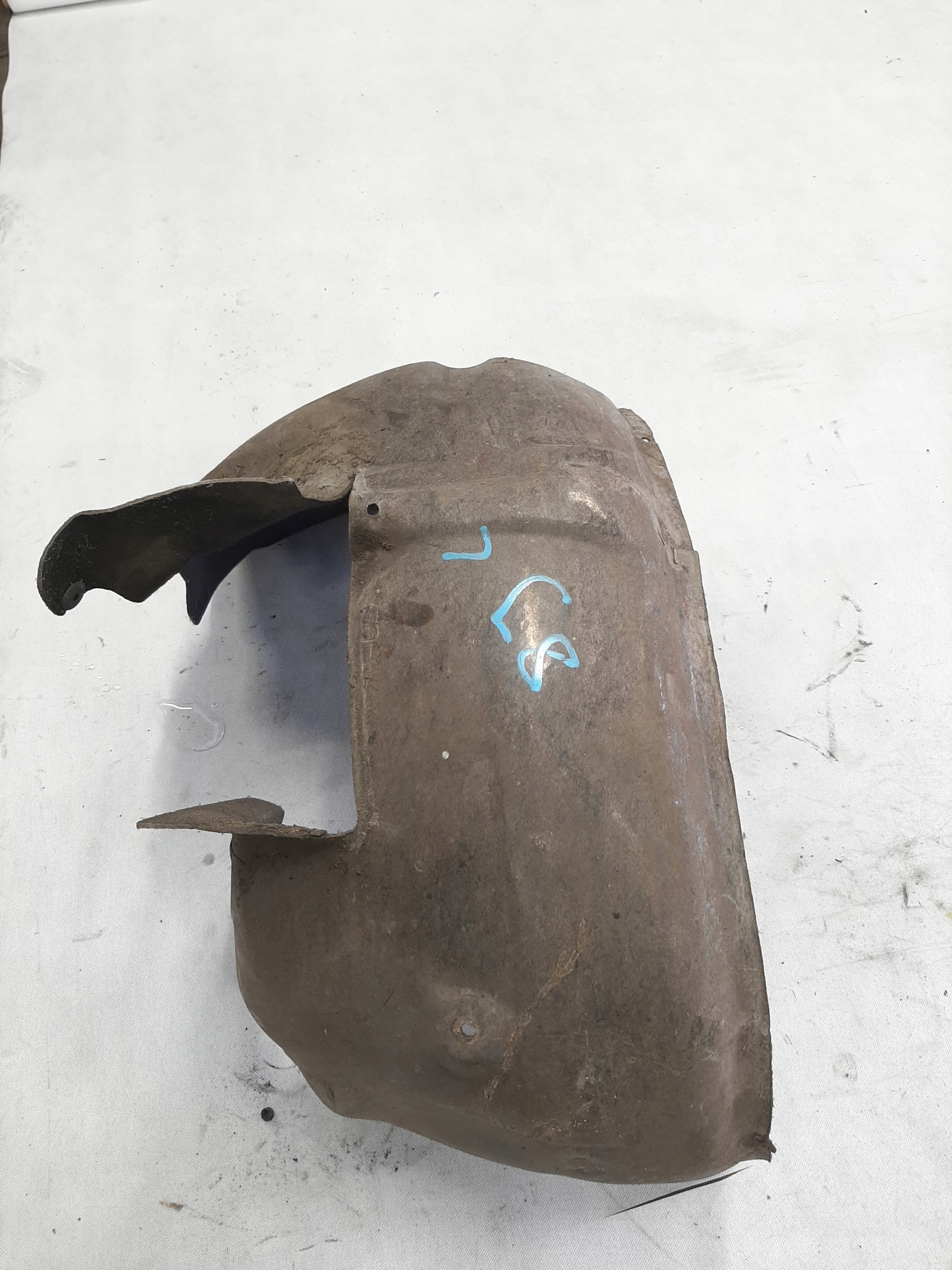 AUDI TT 8J 06-10 NADKOLE OSŁONA PRZEDNIE LEWE 8J0821171A