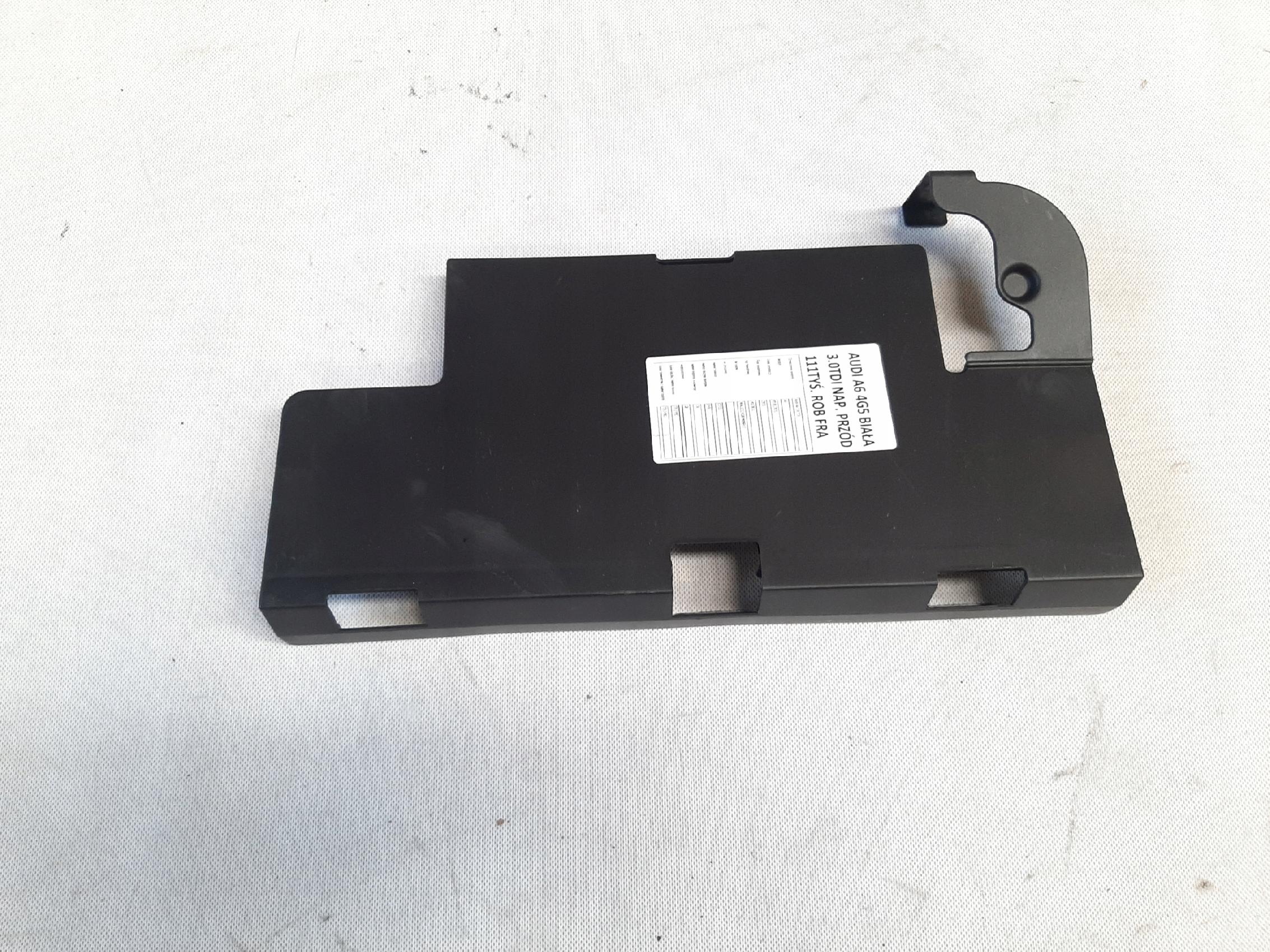 AUDI A6 C7 LIFT 2014- OSŁONA POKRYW AKUMULATORA 8K0915429G