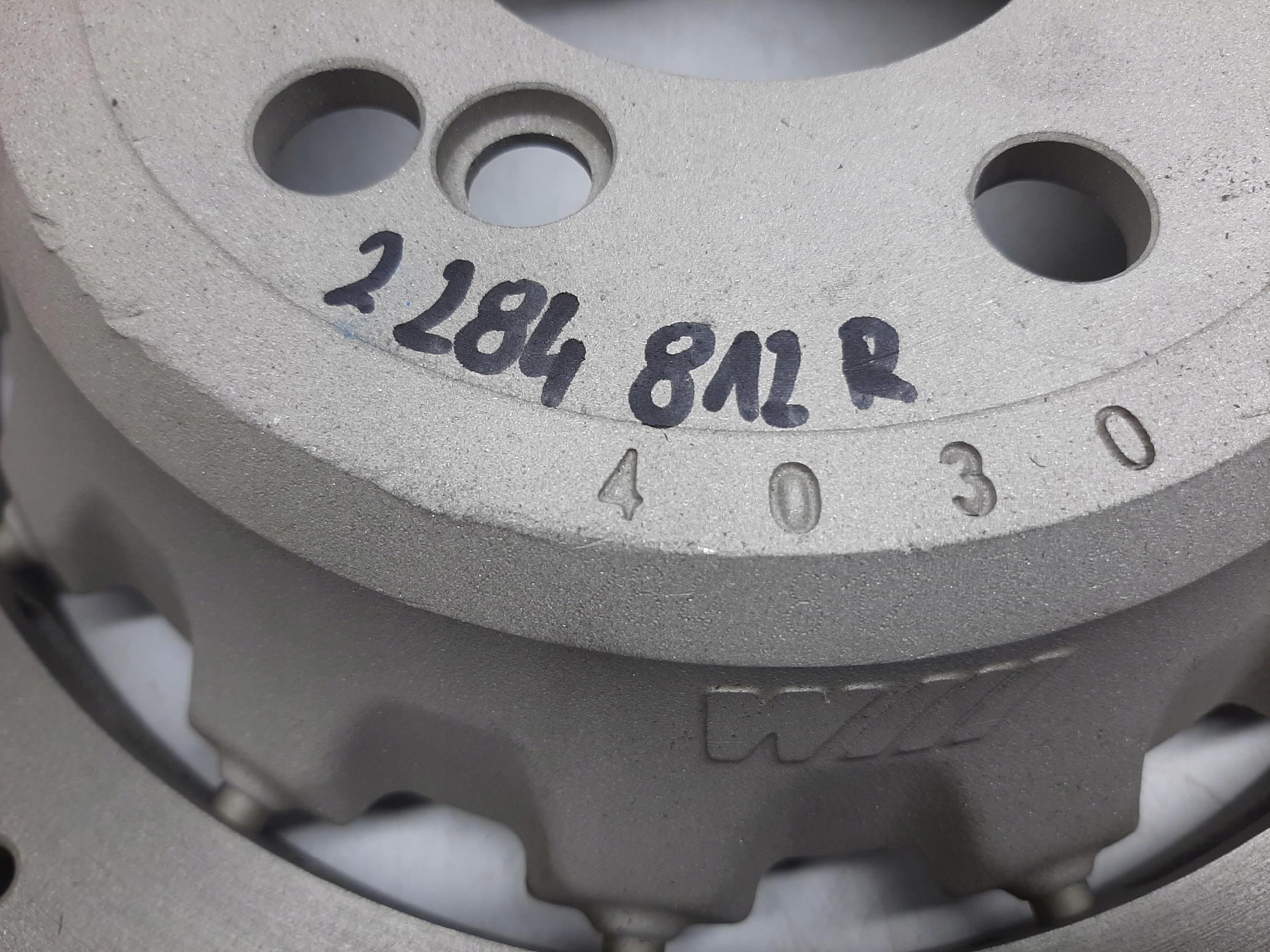 BMW M3 F80 2013- TARCZE HAMULCOWE TYŁ PRAWA LEWA 2284812 2284811 - obrazek 4