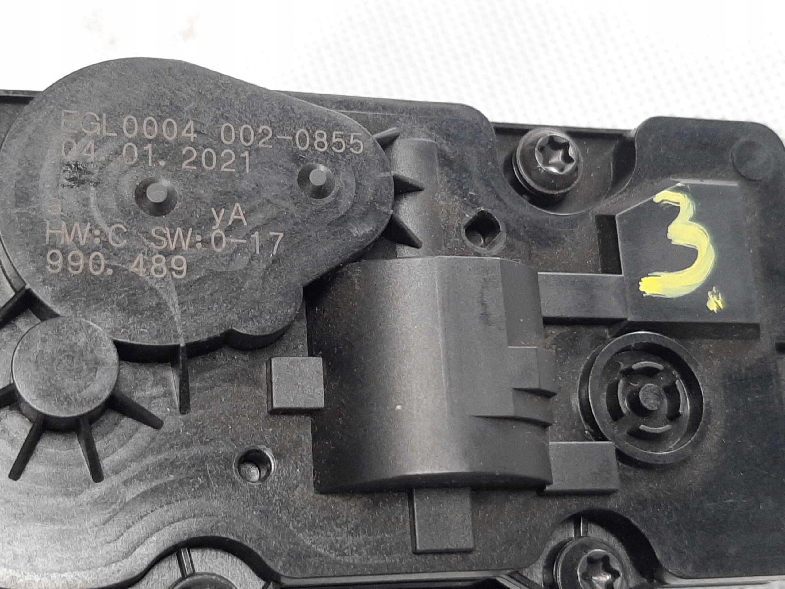 MERCEDES-BENZ EQA EQB EQC ZAWÓR WODY WODNY A0005061300 - obrazek 4