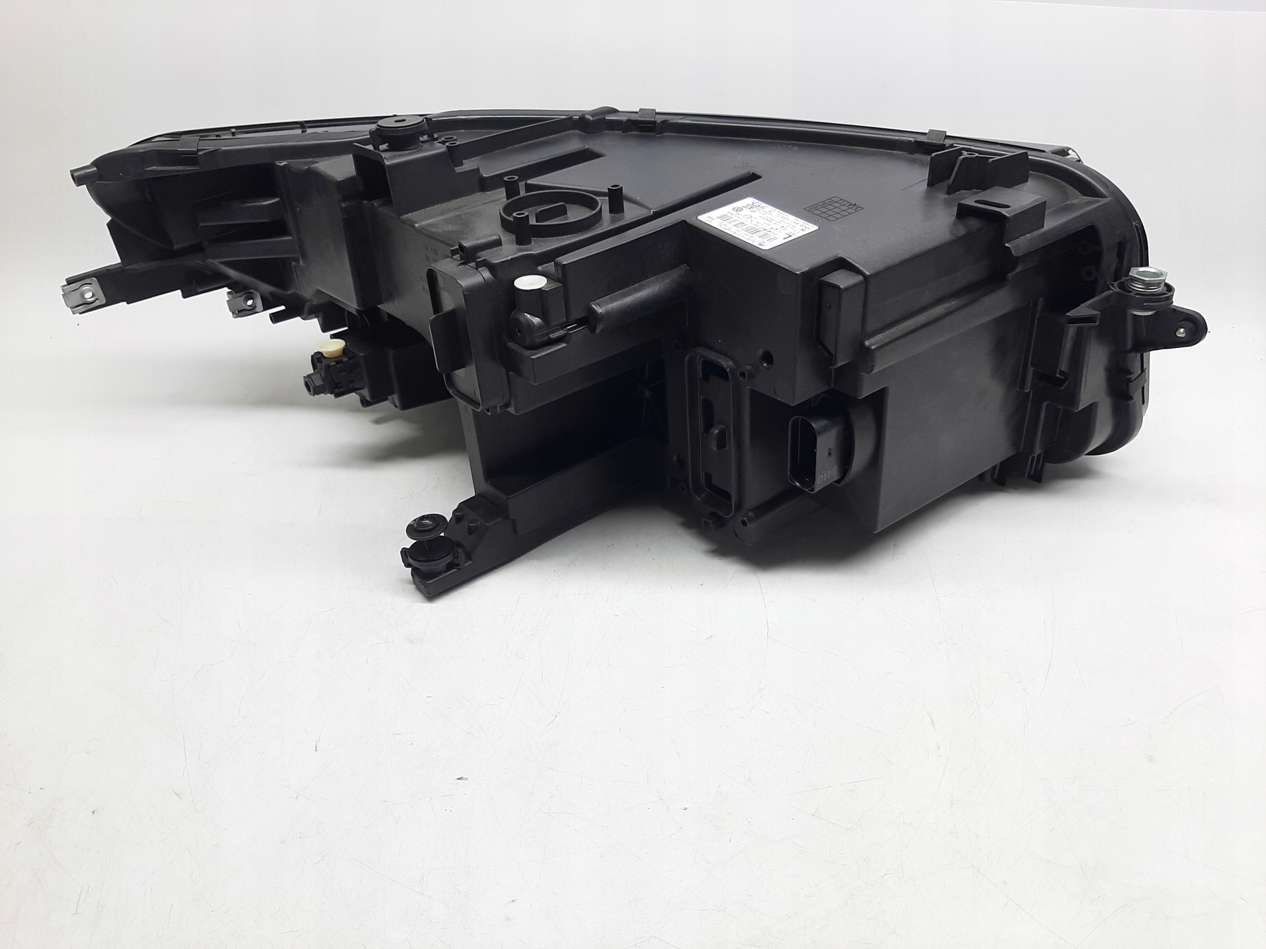 VOLKSWAGEN TIGUAN LIFT 2021-2024 LEWY REFLEKTOR LAMPA LED 5NB941035C - obrazek 4