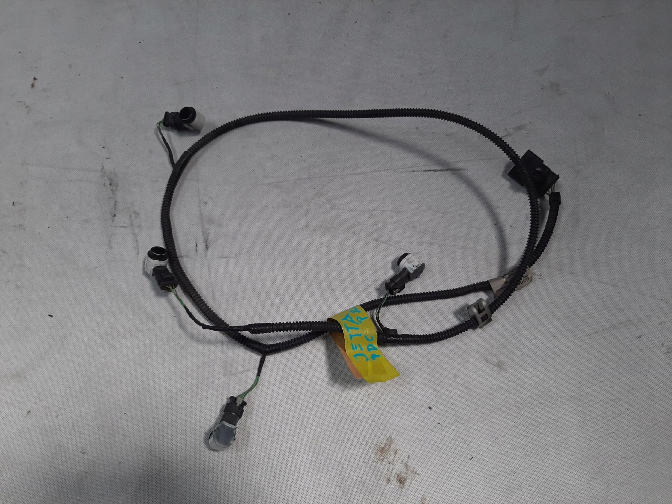 VW JETTA VI WIĄZKA ZDERZAKA PRZÓD PRZEDNIA 5C0971095