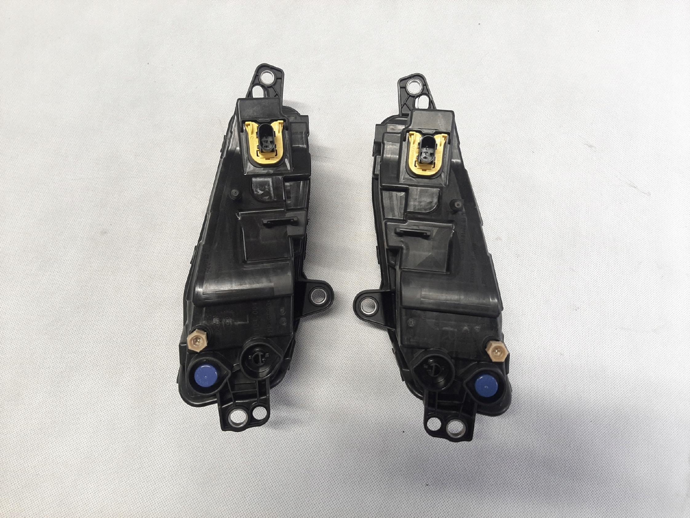VOLVO FH 5 21- HALOGEN LED PRZECIWMGIELNY LEWY PRAWY 23752728 23752720 - obrazek 3