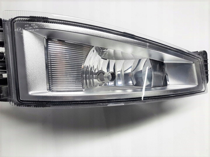 Volvo FH4 Halogen prawy lampa 703.01.151R nowa oryginał - obrazek 2