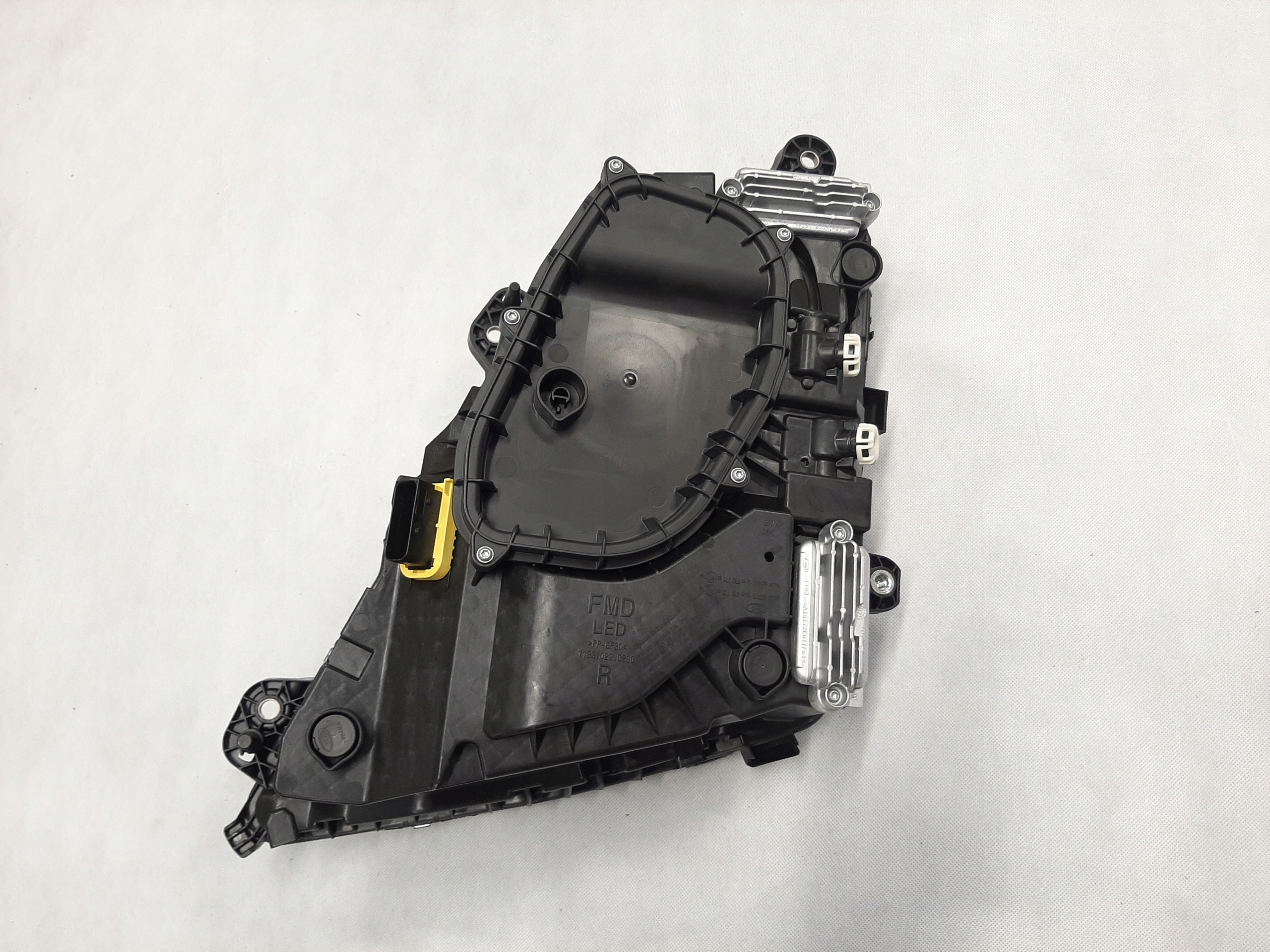 VOLVO FH 5 2021- LAMPA REFLEKTOR LED PRAWY 23752806 - obrazek 2