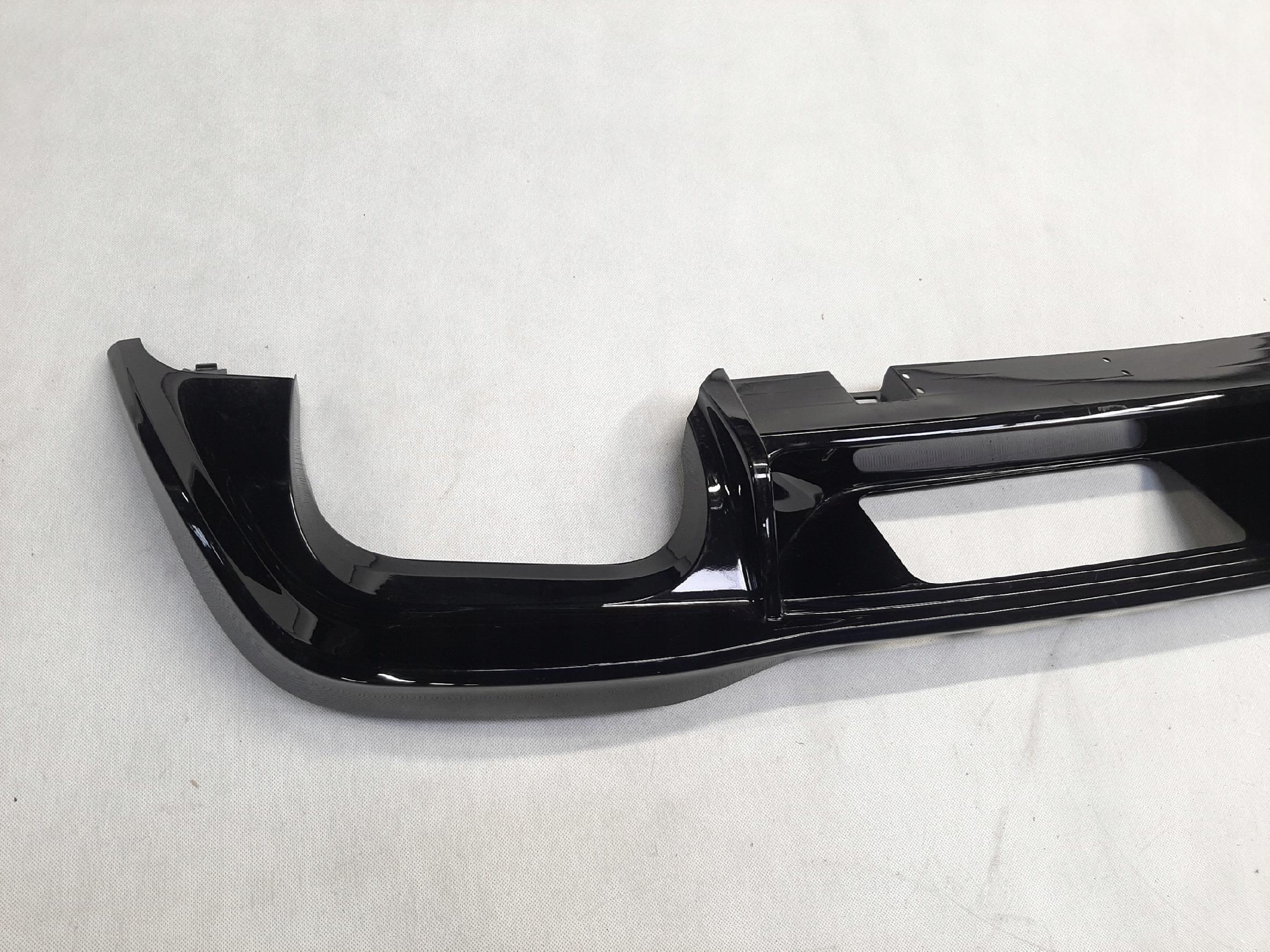 VW GOLF VIII R LIFT H/B 2024- SPOILER DYFUZOR ZDERZAKA TYŁ 5H6807568R - obrazek 3