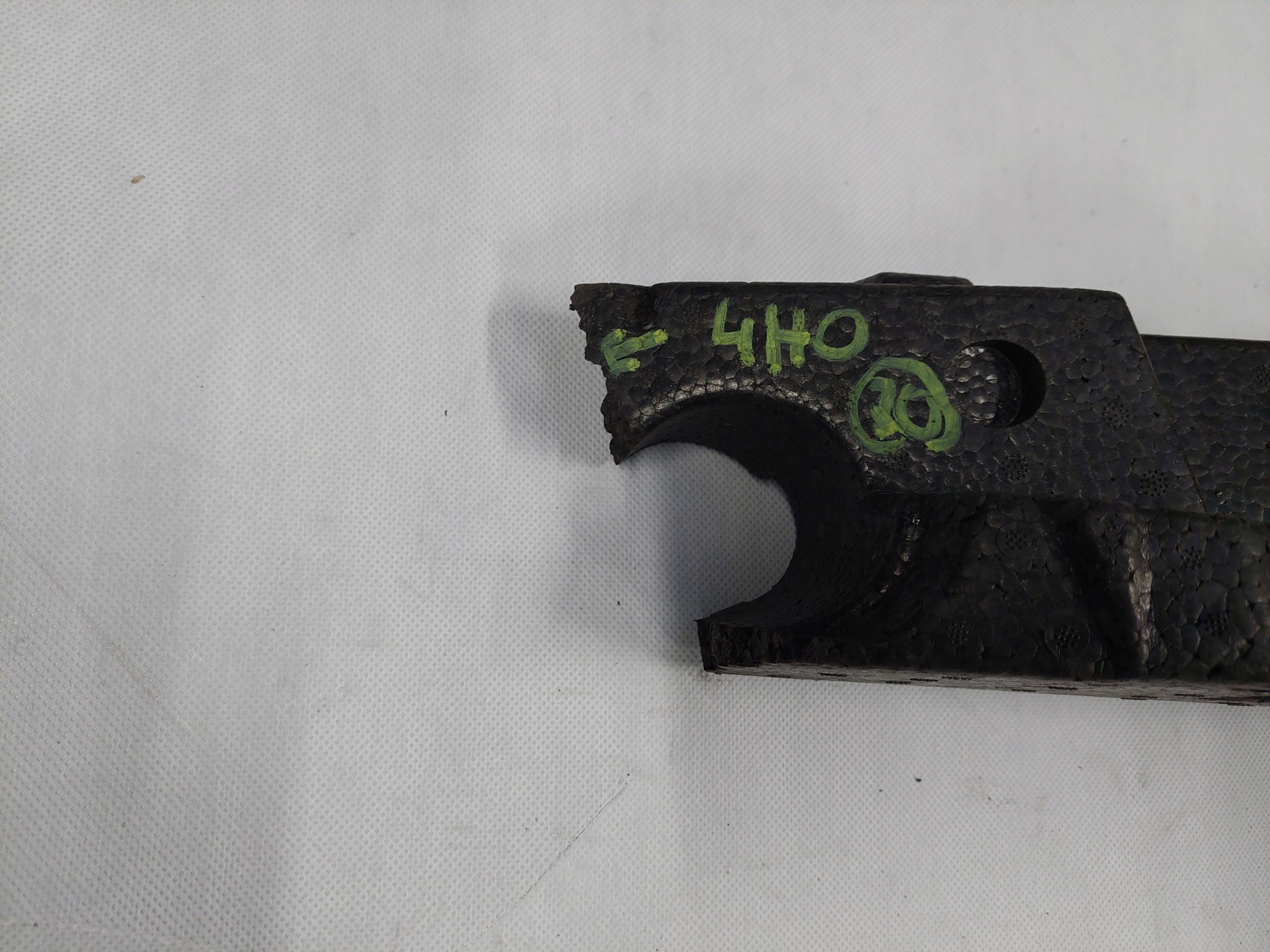 AUDI A8 D4 4H0807694 ABSORBER PIANKA zderzak przód wzmocnienie - obrazek 2