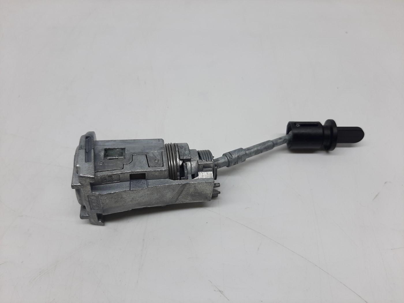 AUDI A6 C8 A7 C8 A8 D5 Q8 4M KOMPLET KLUCZY WKŁADKA PILOT ZESTAW 4M8800375B - obrazek 4
