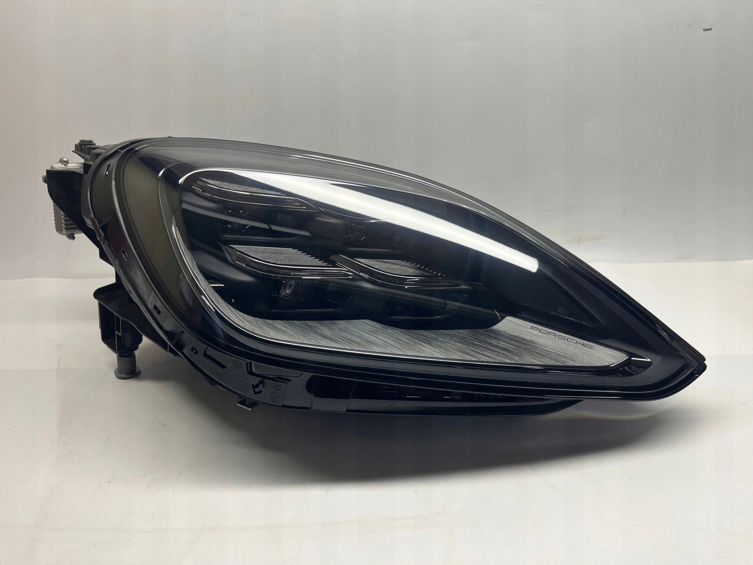 Porsche Cayenne E3 Reflektor Prawy Full LED Lift 9Y0941086M - obrazek 2