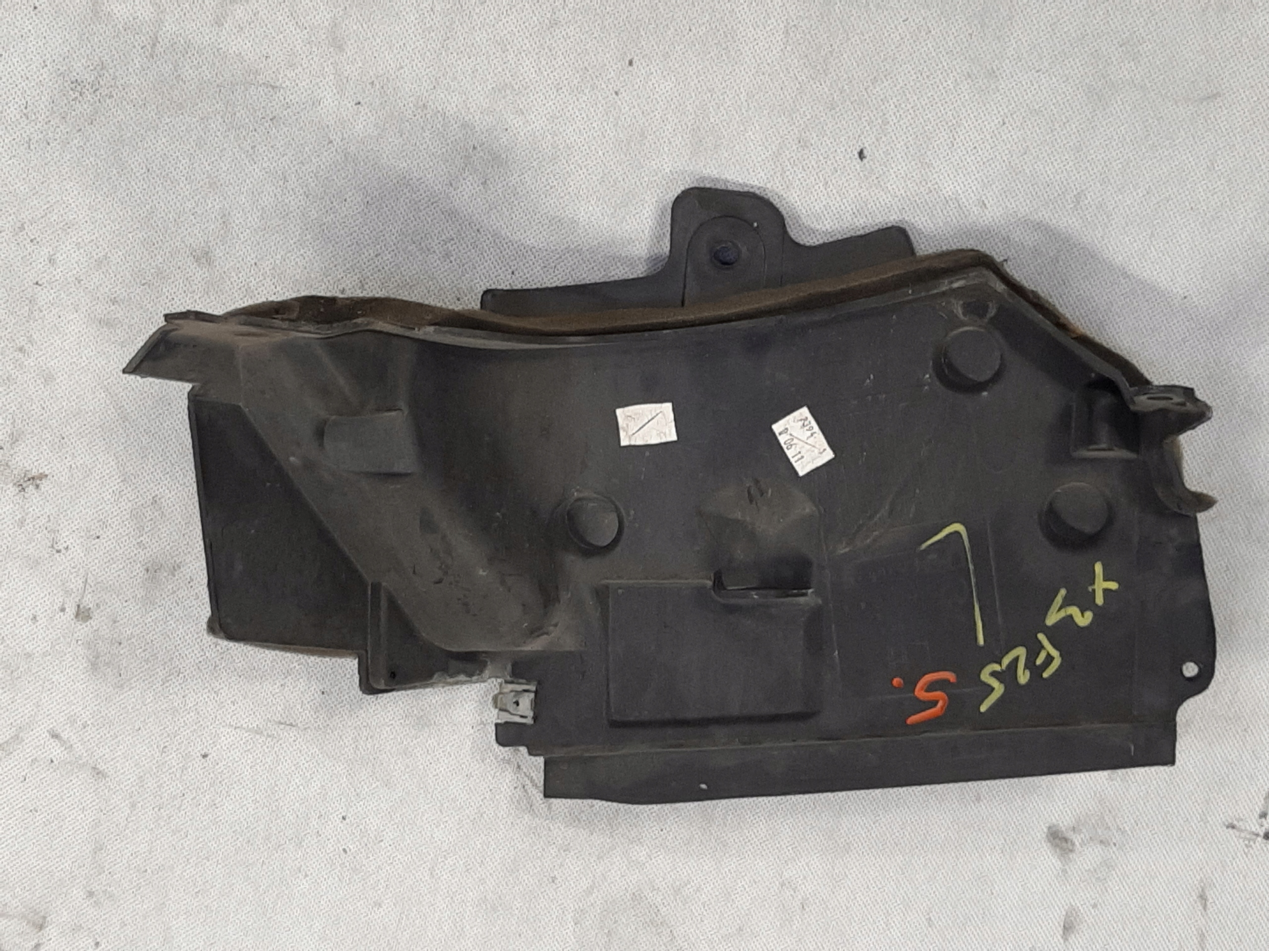 BMW X3 F25 2.0i 10-14r OSŁONA SILNIKA LEWA 7213663