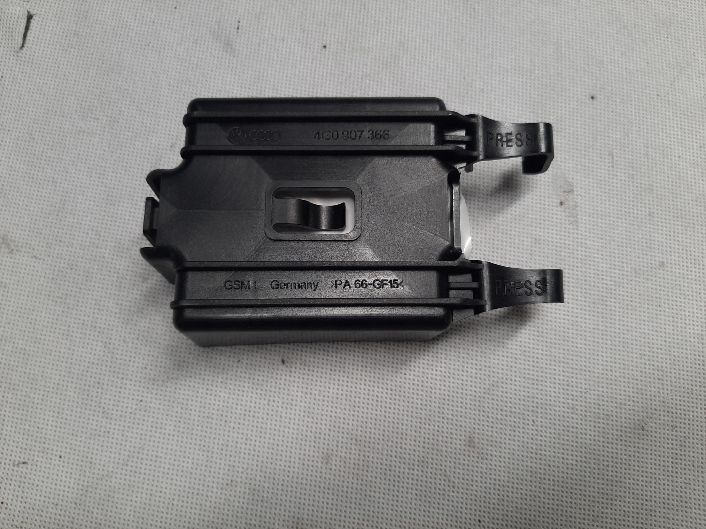 AUDI A7 SPORTBACK 2010- MOCOWANIE STEROWNIKA ŚWIATEŁ 4G0907366 - obrazek 2