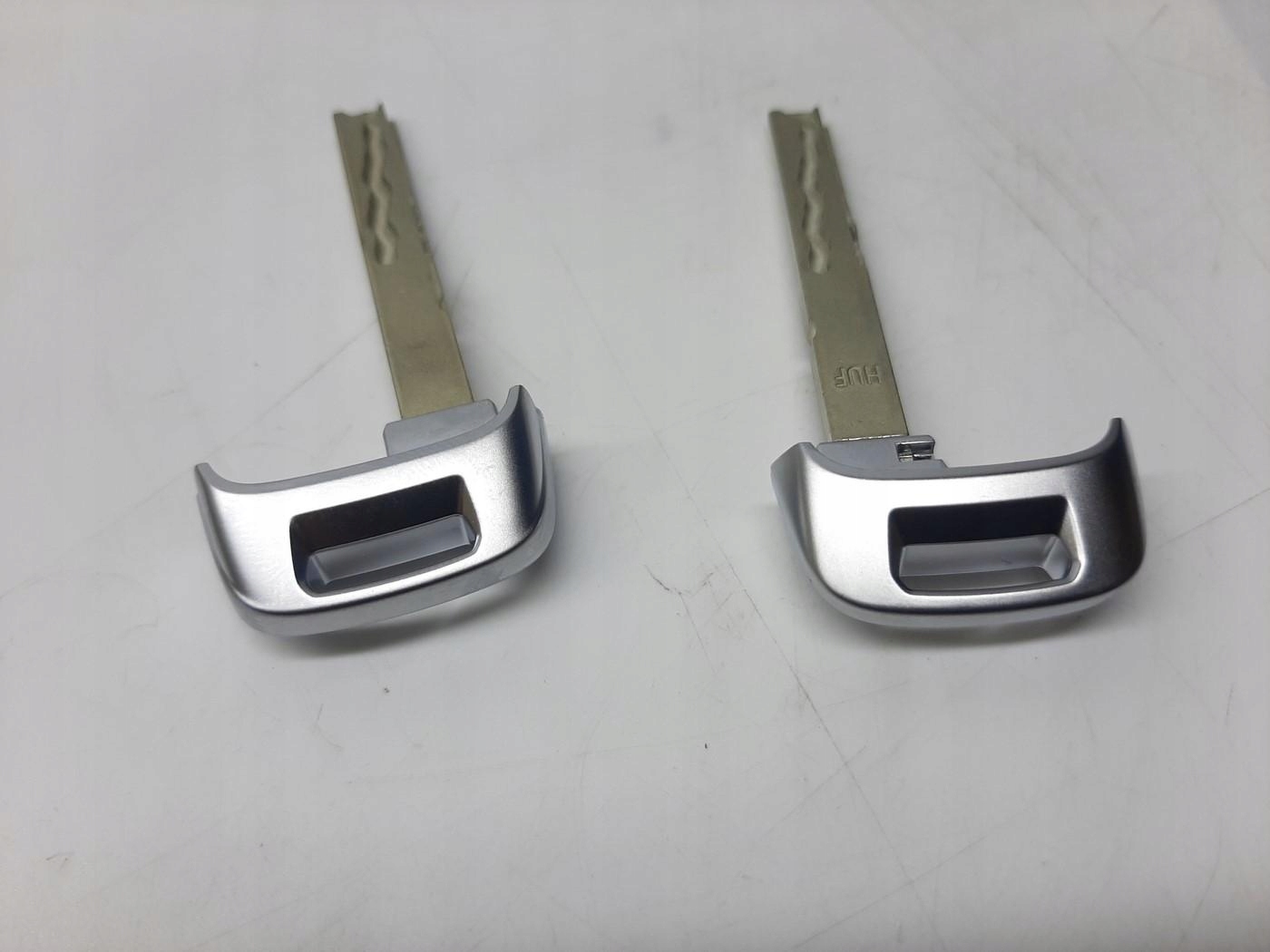 AUDI A6 C8 A7 C8 A8 D5 Q8 4M KOMPLET KLUCZY WKŁADKA PILOT ZESTAW 4M8800375B - obrazek 8