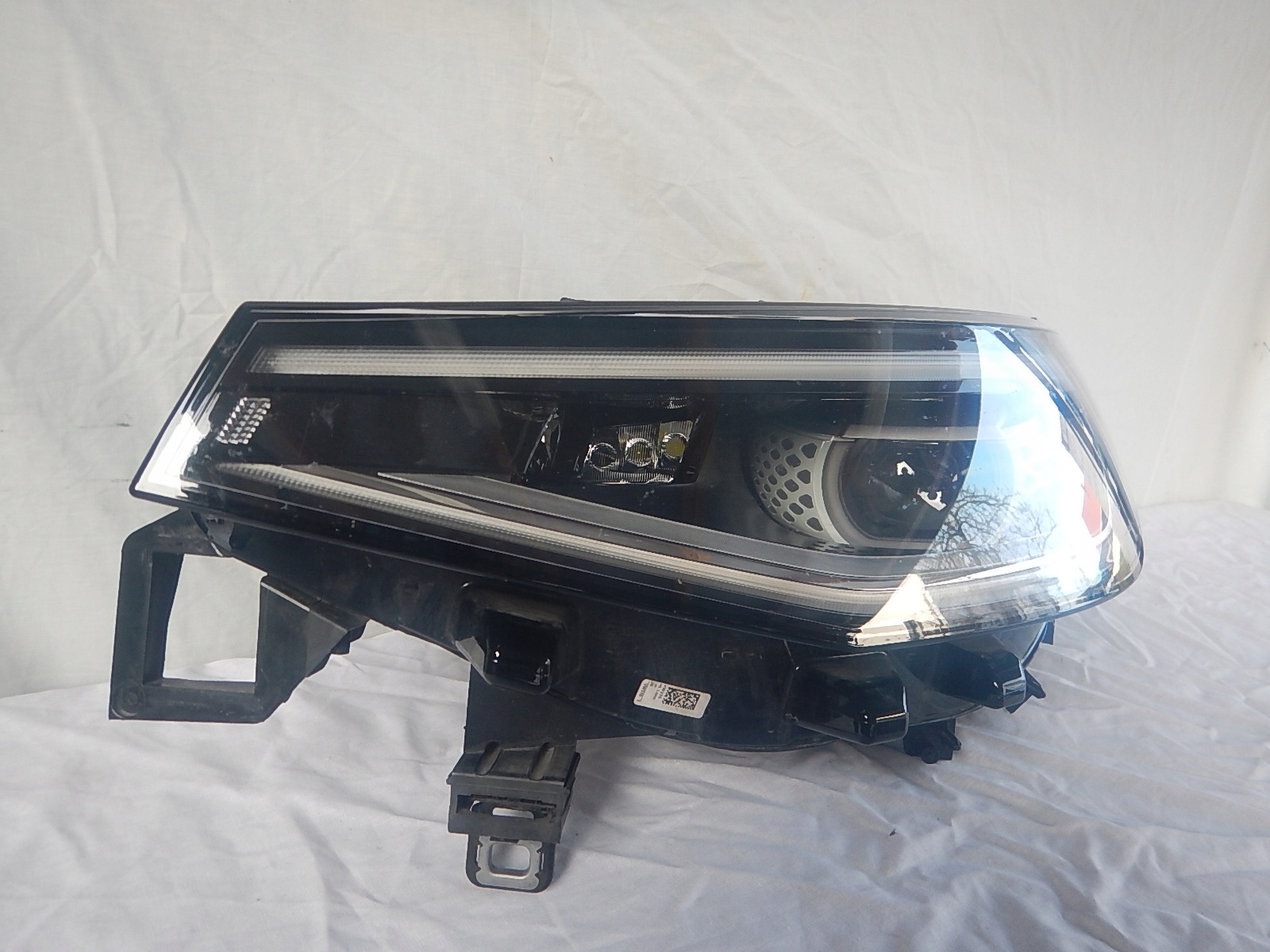 VW ID.4 REFLEKTOR LED LAMPA PRZÓD PRZEDNIA LEWA 11B941035N