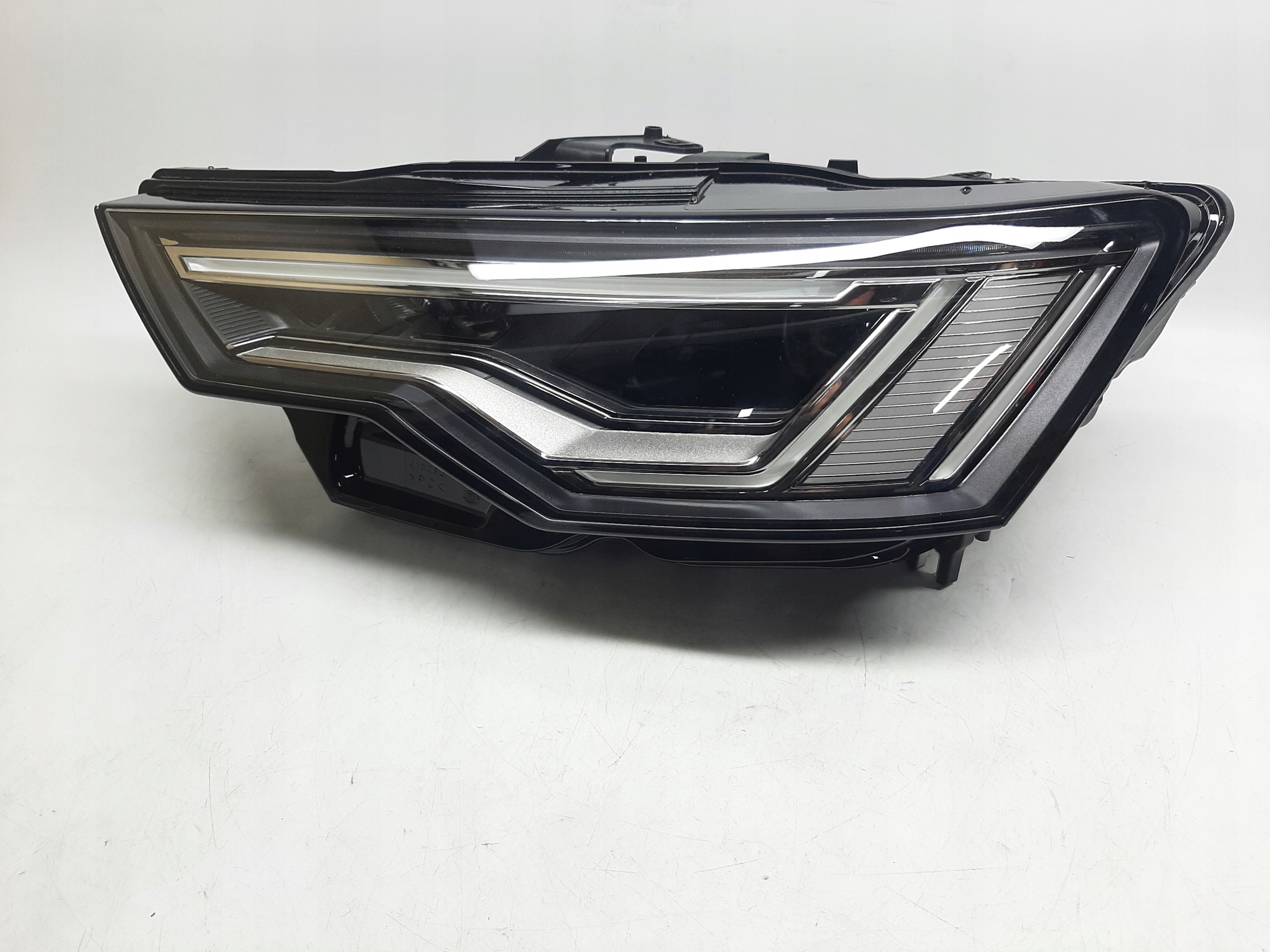 Audi A6 C8 2017-> Reflektor Lampa Przód Lewy Full LED 4K0941039C - obrazek 2
