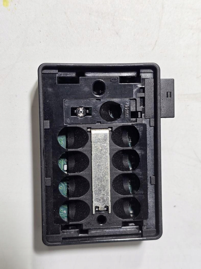BMW E60 E61 E63 E64 E65 E66 E67 SENSOR DESZCZU 9120309 - obrazek 3