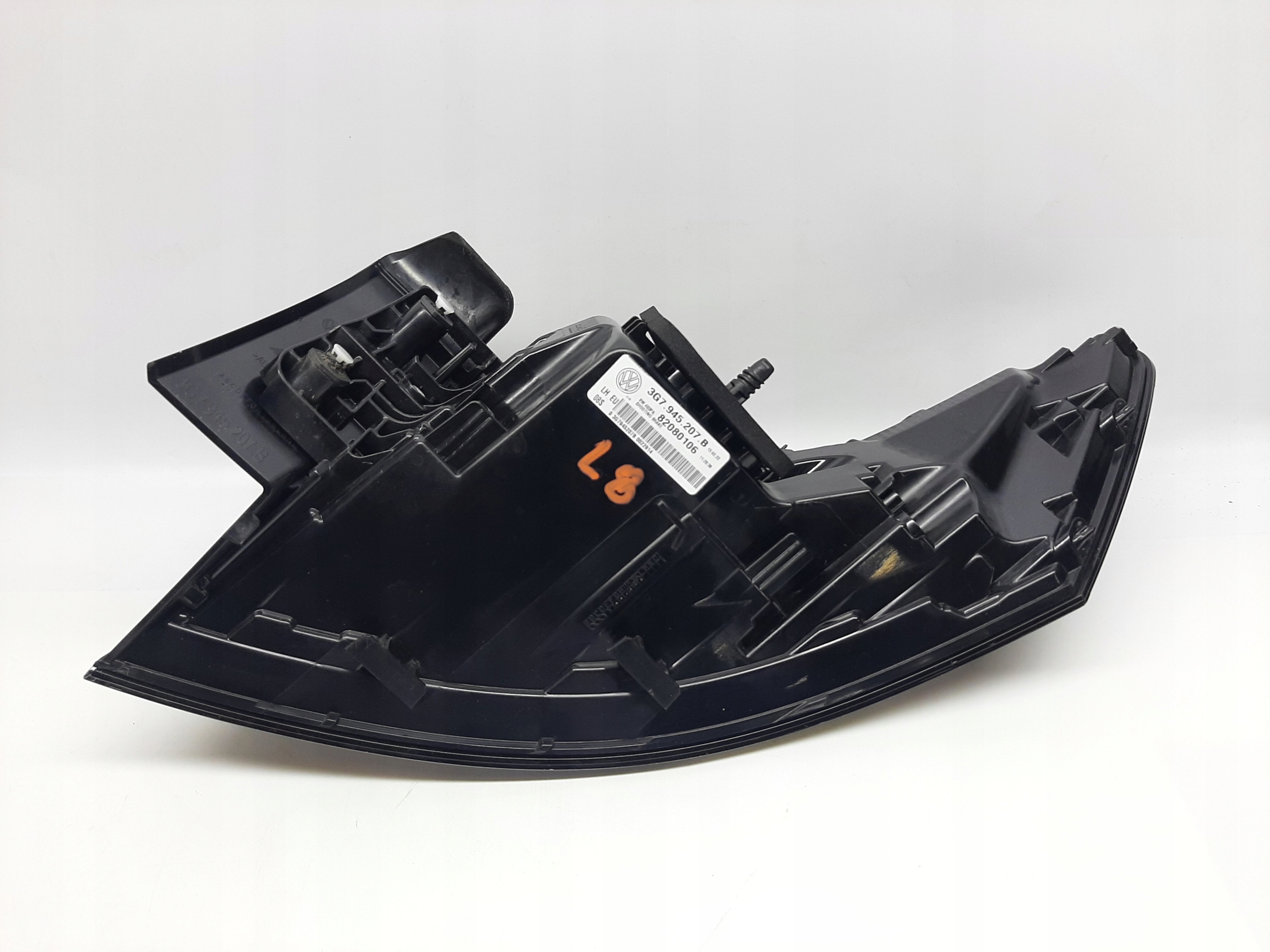 VW Arteon Lift (2020-) Lampa Tył Lewa IQ LIGHT 3G7945307AJ - obrazek 4