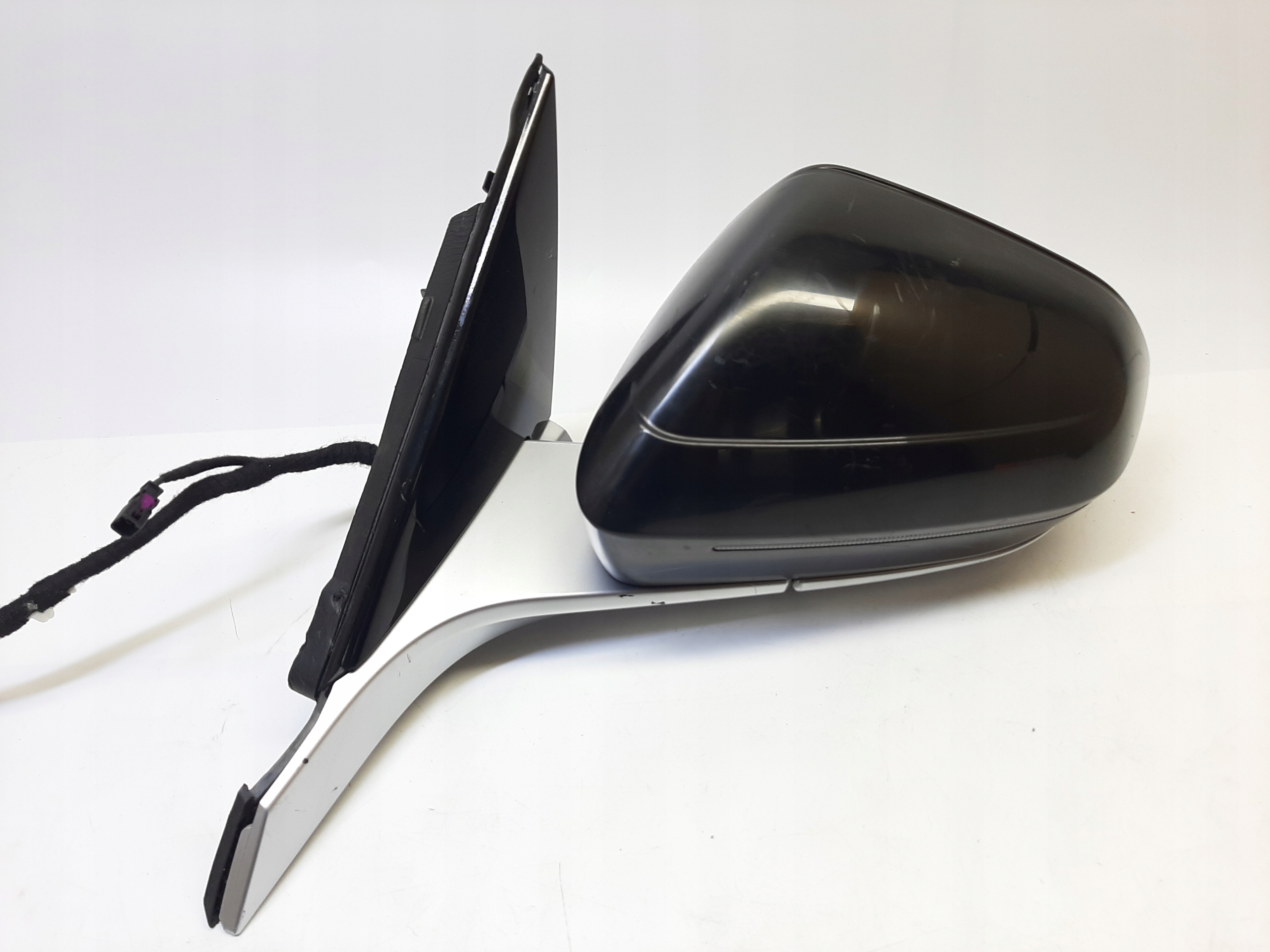BMW i7 G70 LUSTERKO ZEWNĘTRZNE LEWE 9 + 8 PIN KAMERA 10802-100-01A - obrazek 4