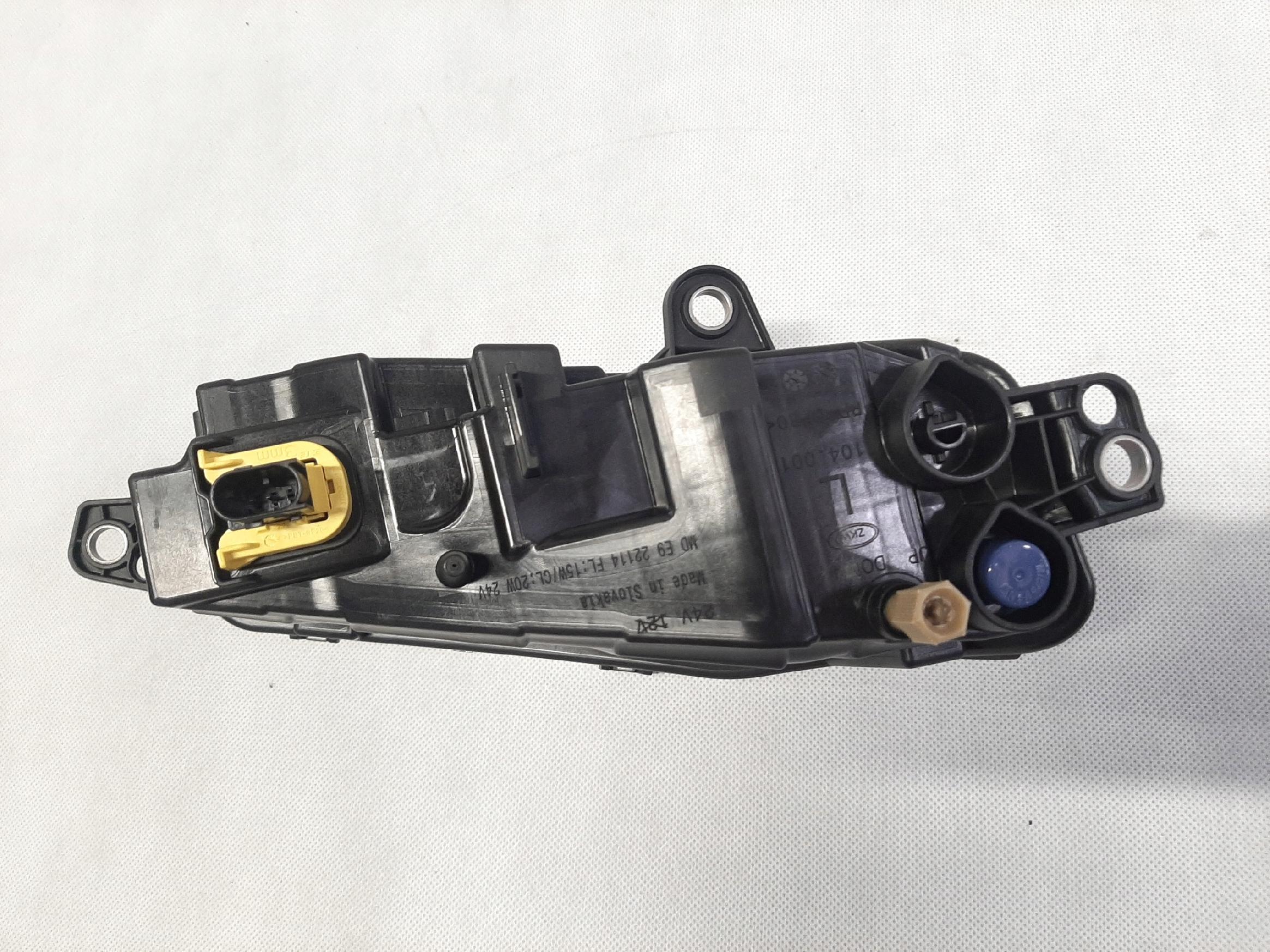 VOLVO FH 5 2021- HALOGEN LED PRZECIWMGIELNY LEWY 23752728 NOWY - obrazek 2