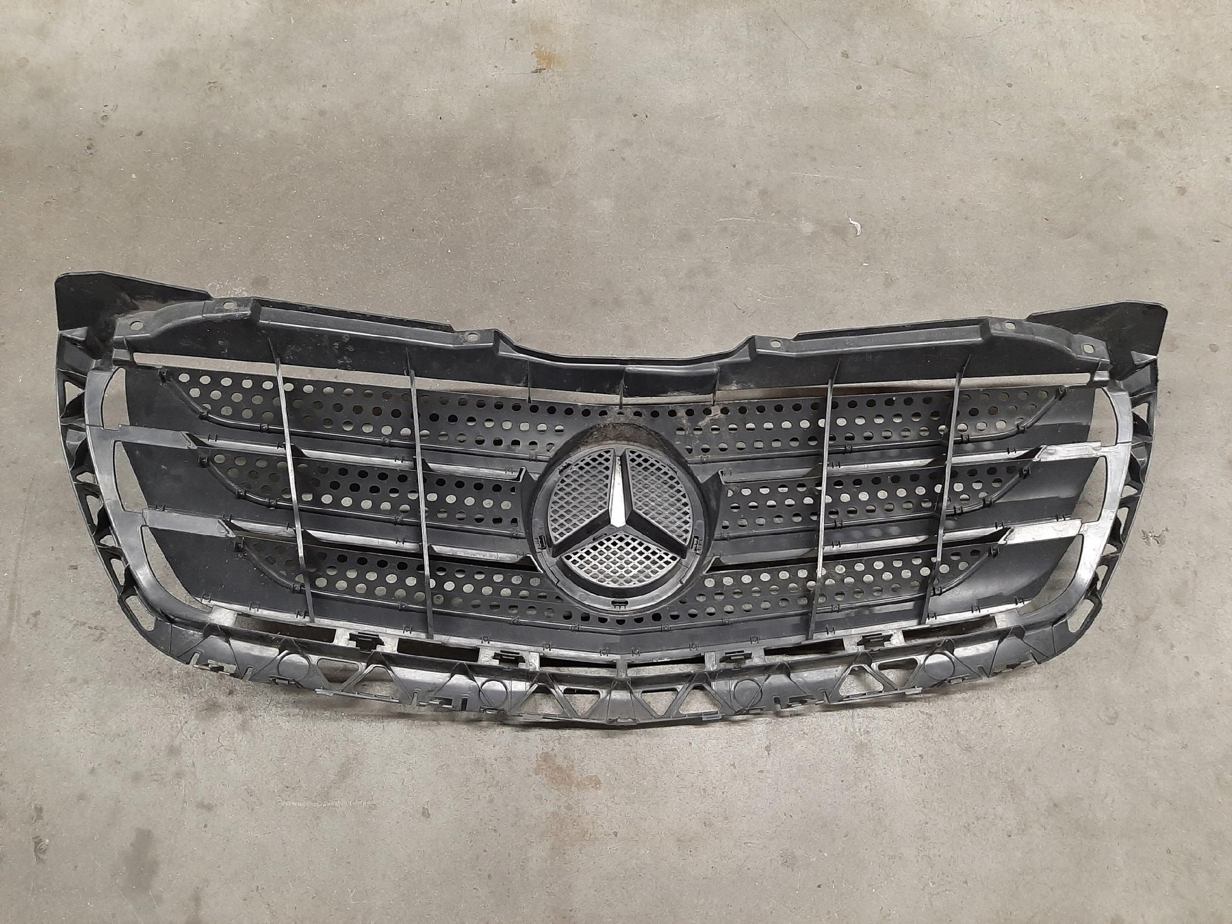 MERCEDES BENZ SPRINTER W906 2014- ATRAPA ZDERZAKA GRILL A9068880523 - obrazek 5