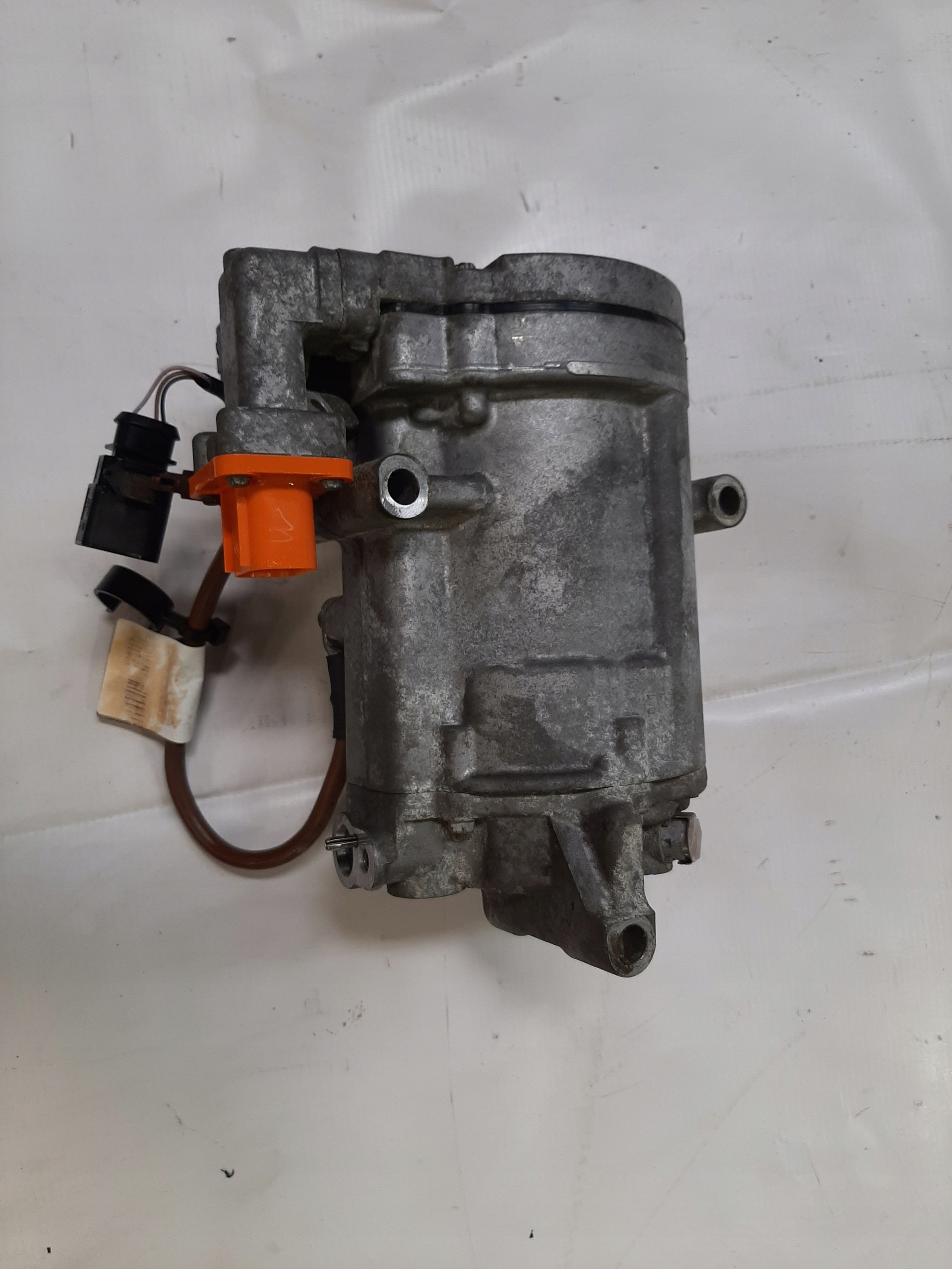 VW JETTA VI SPRĘŻARKA KOMPRESOR KLIMATYZACJI 5C0820803F - obrazek 3