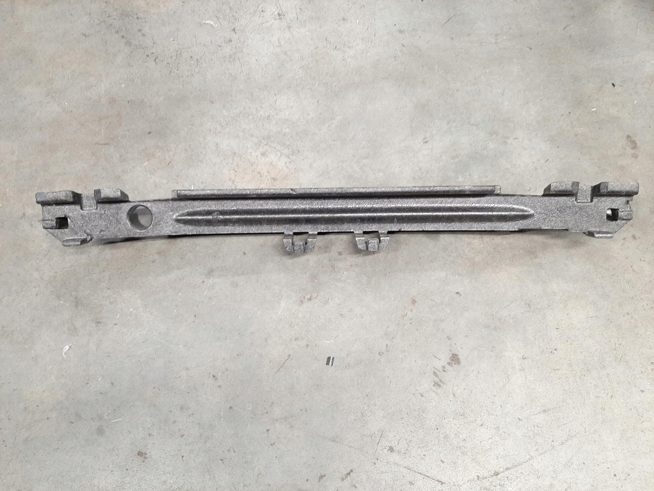 SEAT ATECA ABSORBER ZDERZAKA PRZÓ 575807251E - obrazek 2