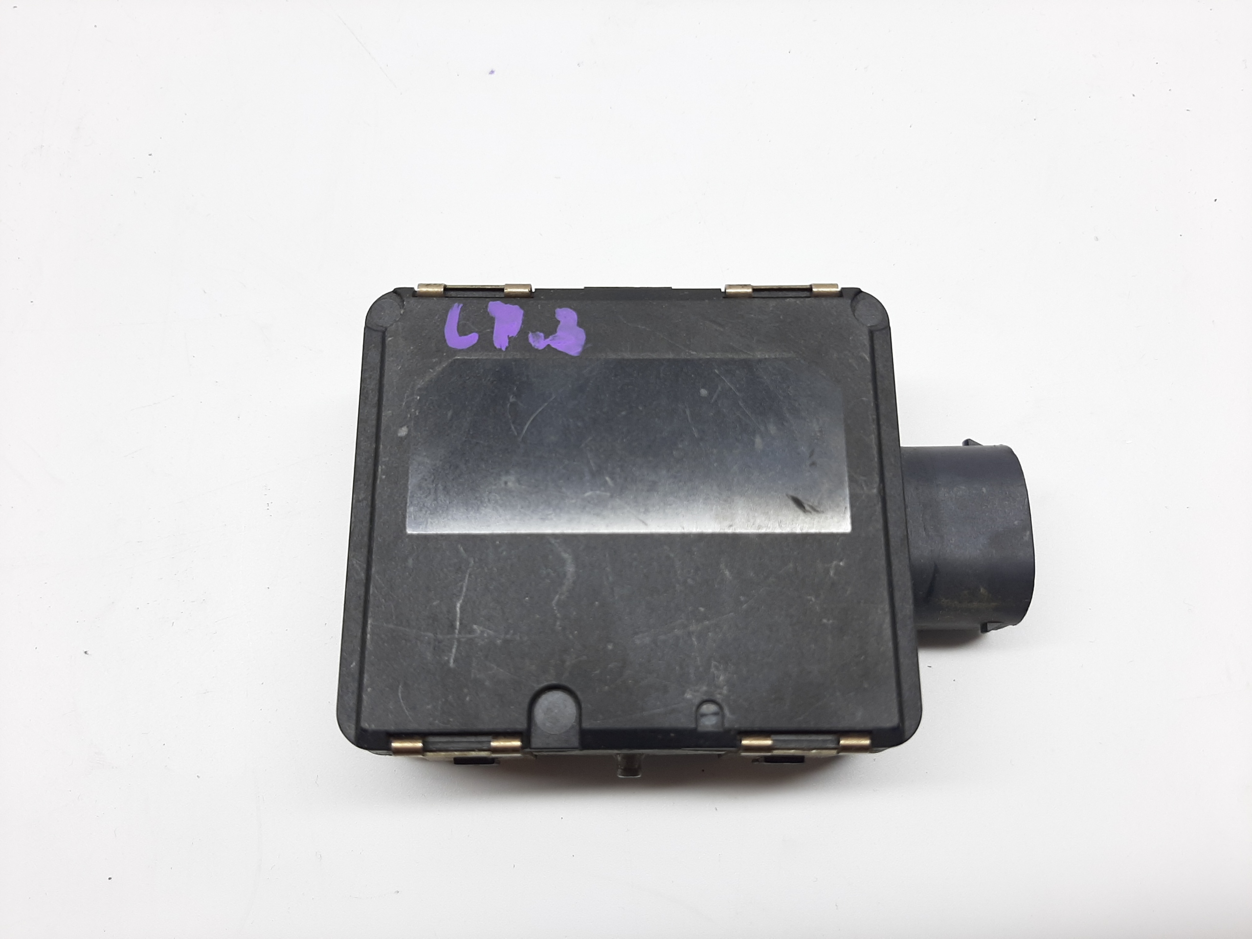 VOLKSWAGEN PASSAT B8 2014- RADAR DISTRONIC PRZÓD 3Q0907550C 3Q0907567A - obrazek 2