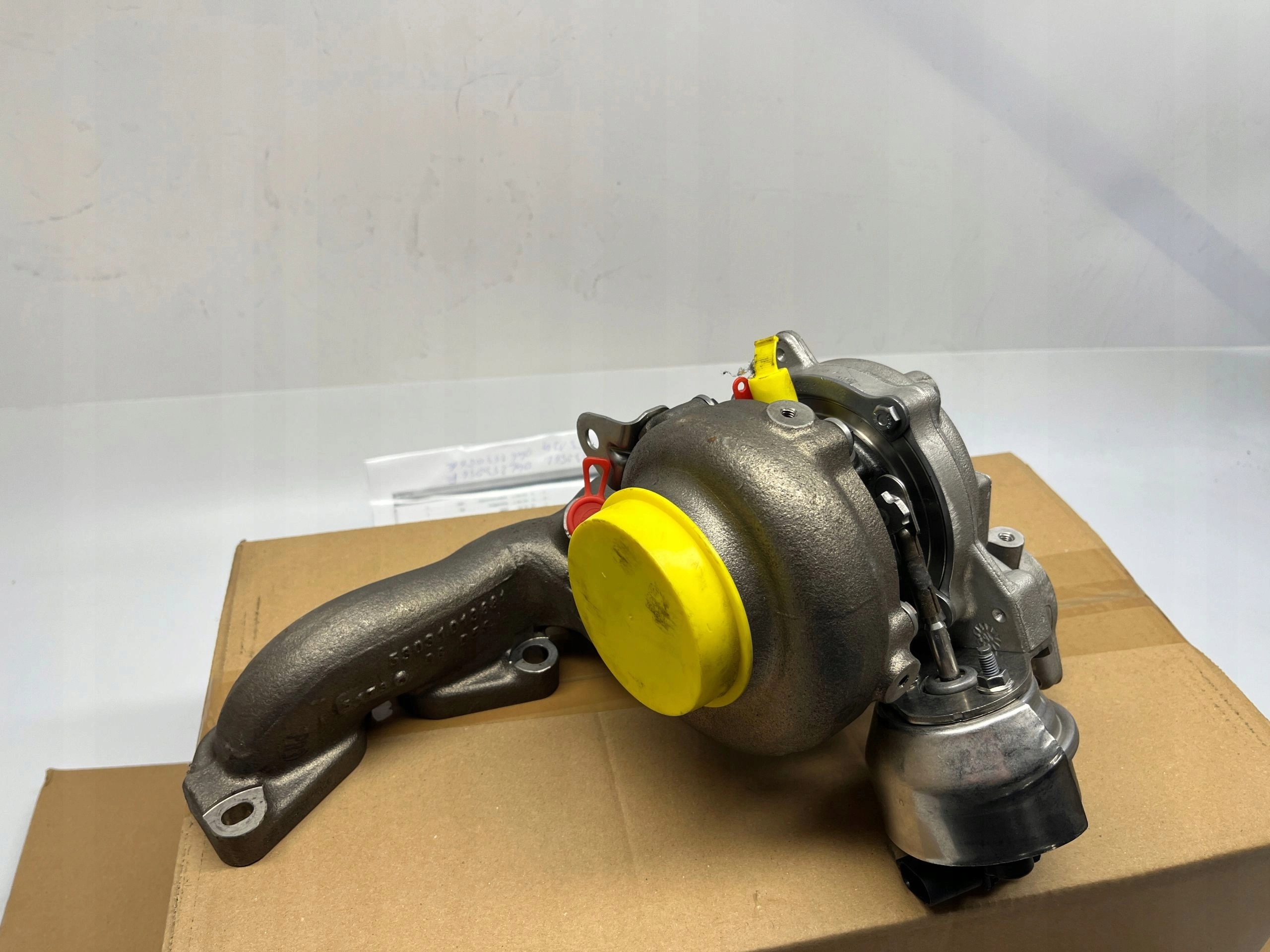 Audi A4 A5 A6 Turbo Turbina Turbosprężarka 0Km 04L253056H - obrazek 2