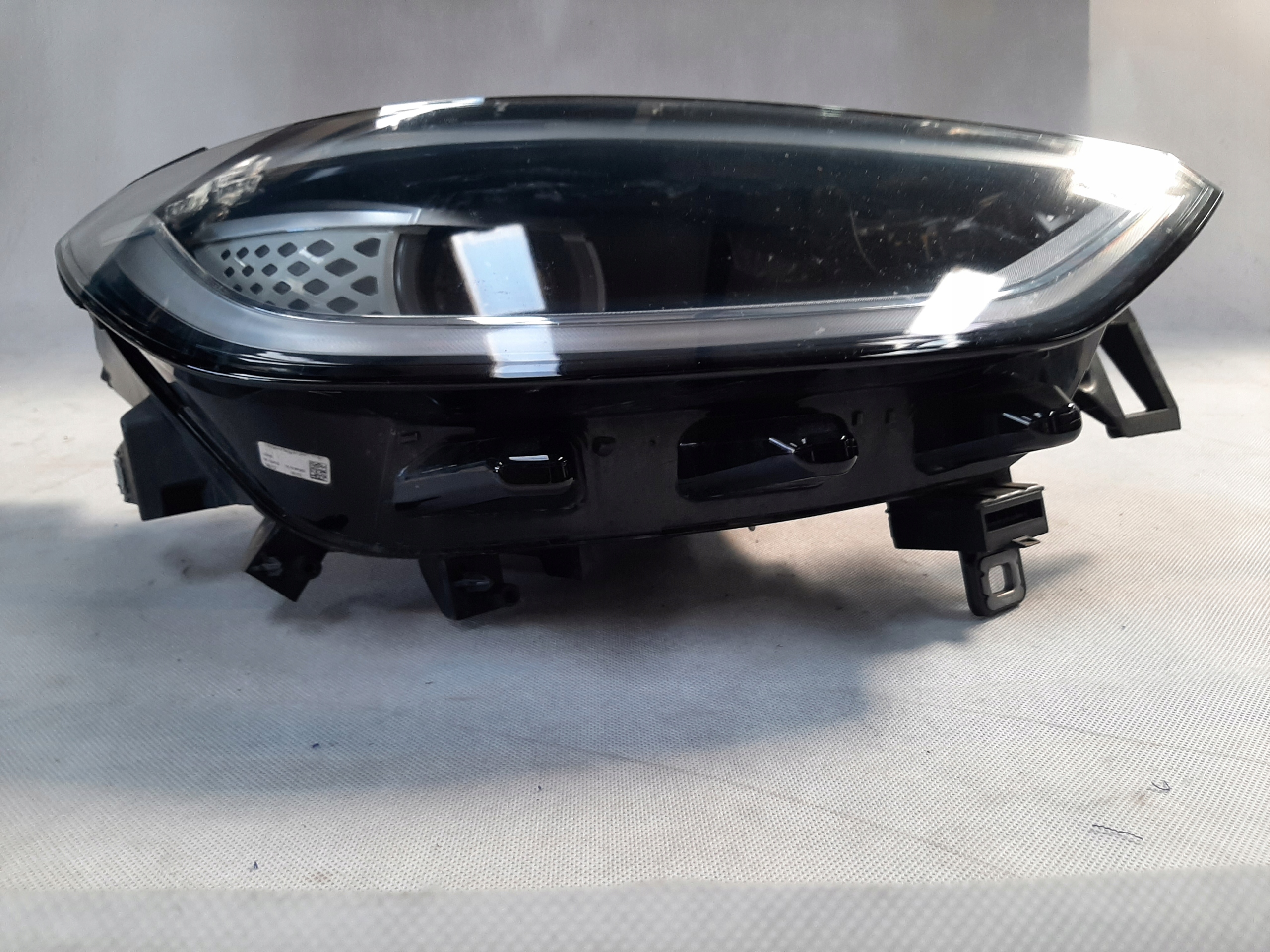 VW ID.3 REFLEKTOR LED LAMPA PRZÓD PRZEDNIA PRAWA 10B941036A - obrazek 2