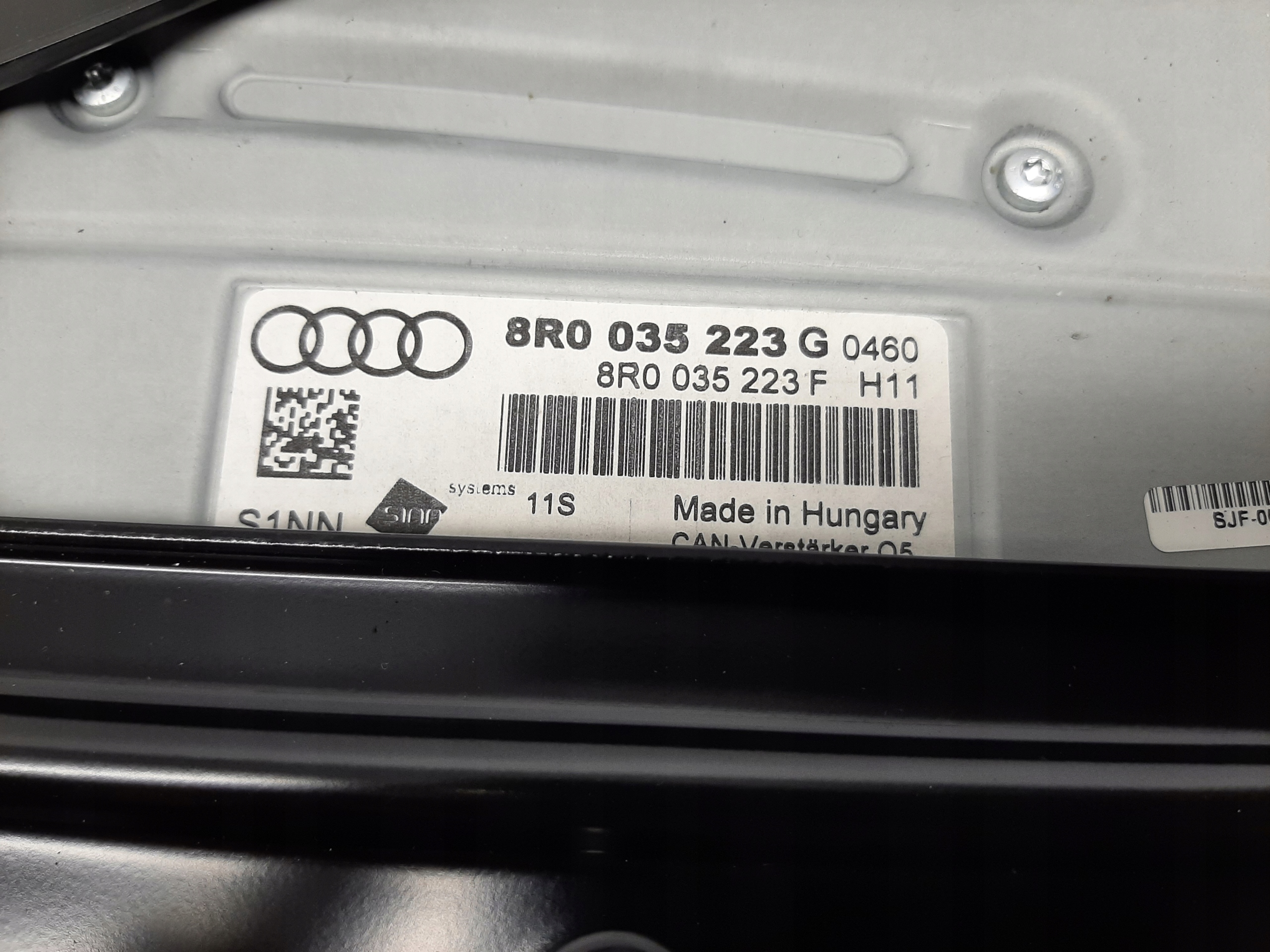 AUDI A5 SPORTBACK 2.0 TDI 2009- WZMACNIACZ AUDIO 8R0035223G - obrazek 3
