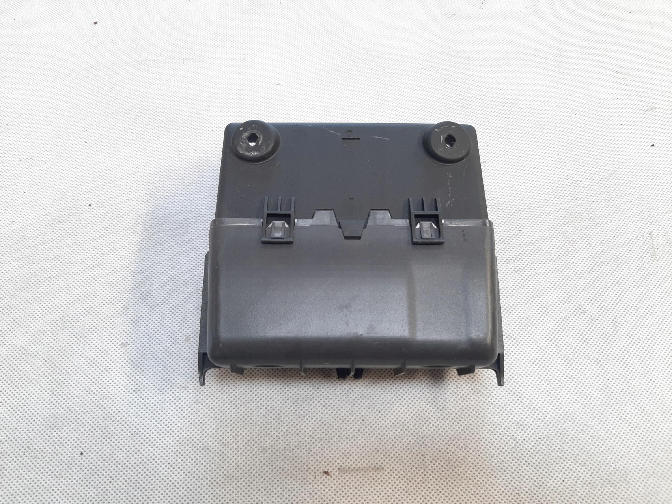 VW GOLF VI CABRIO 2011-16 SCHOWEK TUNELU ŚRODKOWEGO 1K5863383C - obrazek 2
