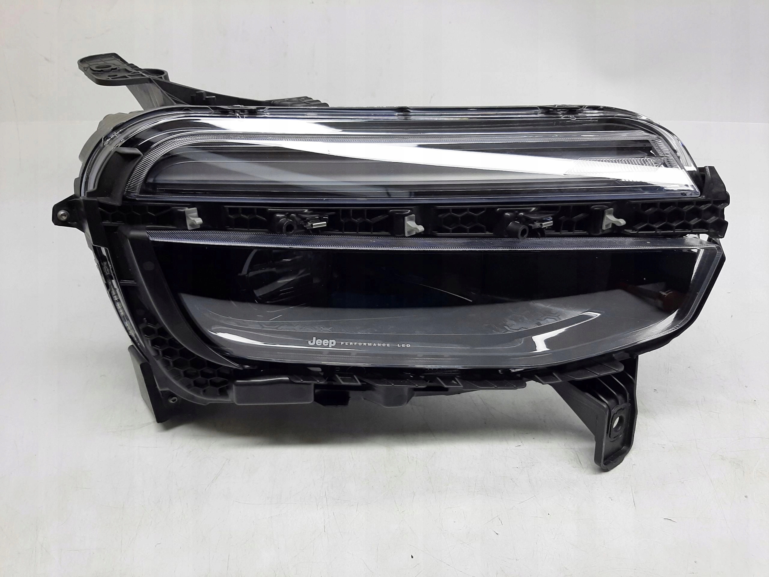 JEEP AVENGER LAMPA REFLEKTOR PRAWY PRZÓD PRZEDNI LED 52218717 - obrazek 2