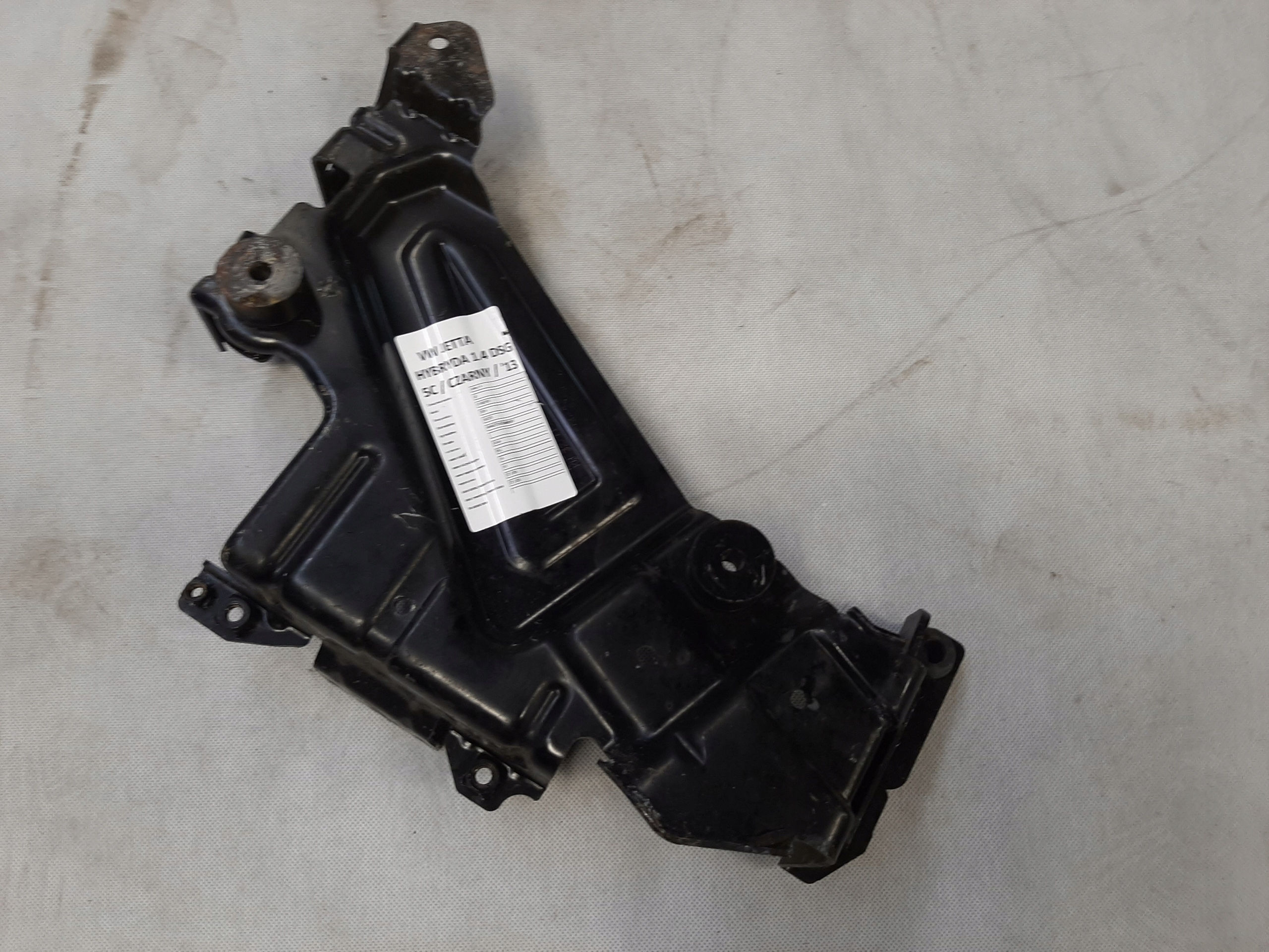 VW JETTA VI MOCOWANIE UCHWYT SILNIKA 5C0972597A