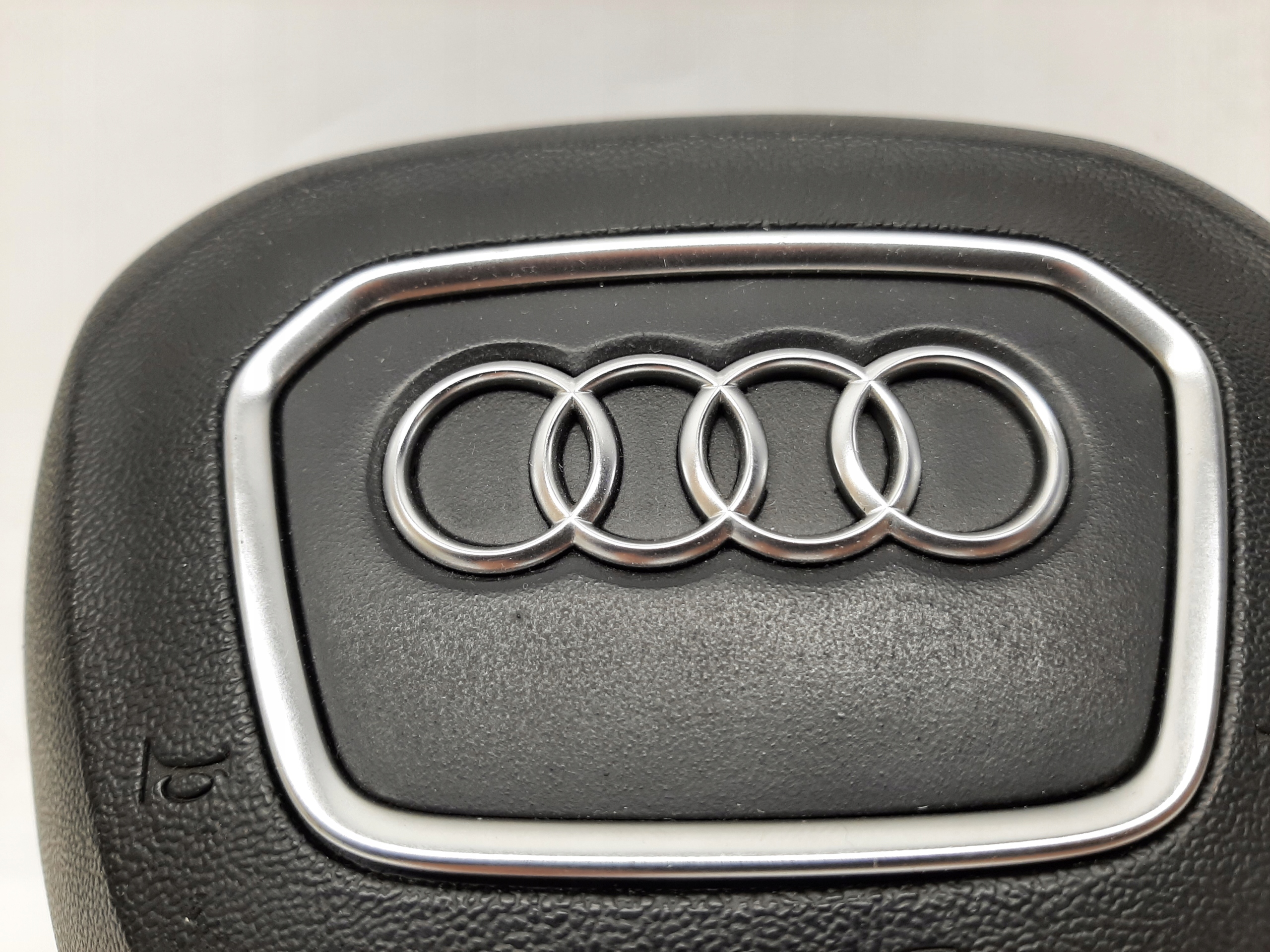 AUDI Q3 II 2018- AIRBAG PODUSZKA KIEROWCY 83A880201E - obrazek 3