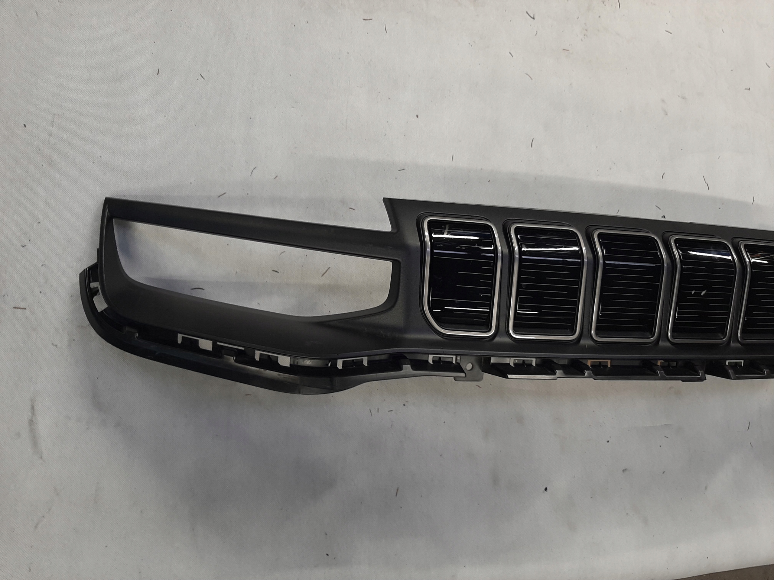 JEEP AVENGER BEV 2023- ATRAPA CHŁODNICY GRILL 735767817 735770622 - obrazek 2