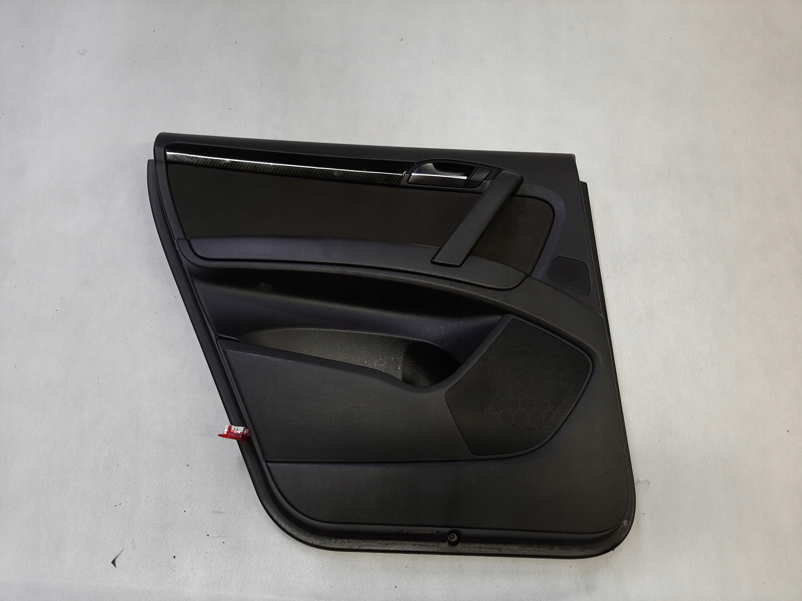 AUDI Q7 3.0 TDI 2005- BOCZEK TAPICERKA DRZWI LEWY TYŁ 4L0867303