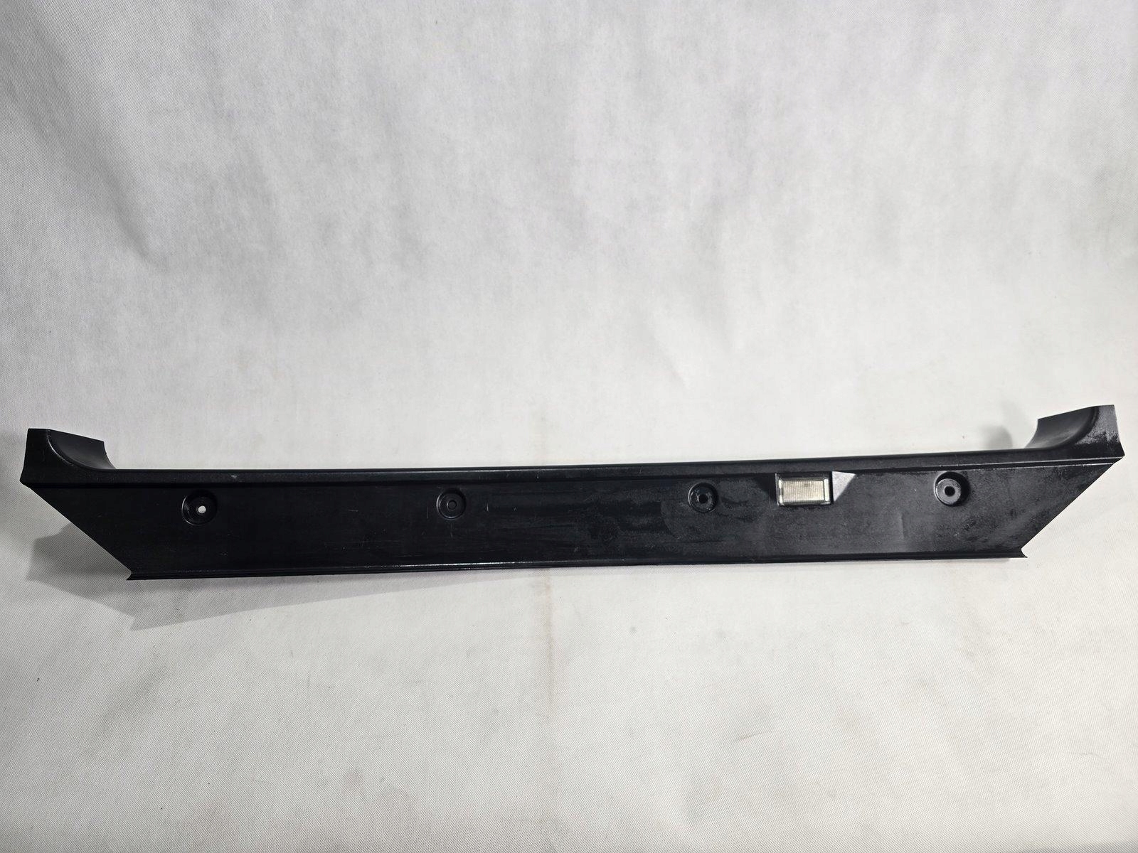 AUDI A8 D2 OSŁONA PASA TYLNEGO TYŁ MASKOWNICA 4D0863485A - obrazek 4