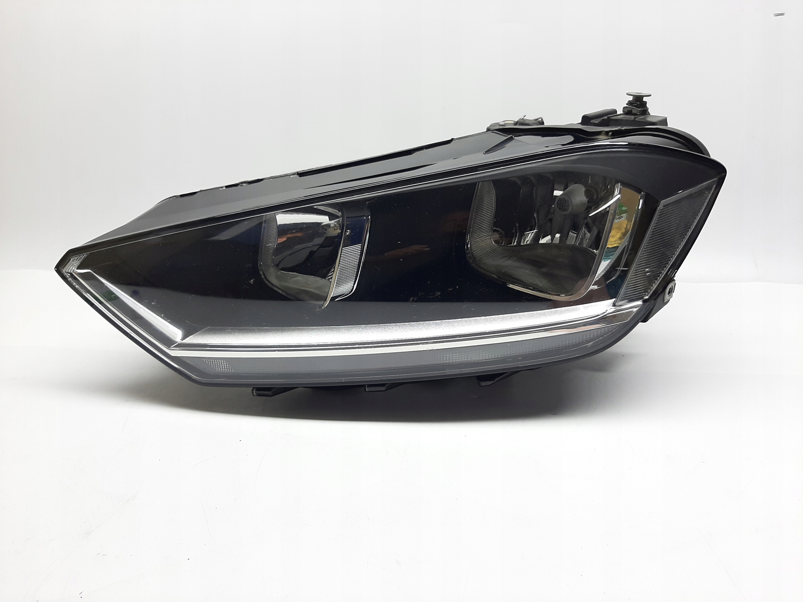 VW GOLF REFLEKTOR LAMPA PRZÓD PRZEDNIA LEWA 517941005B