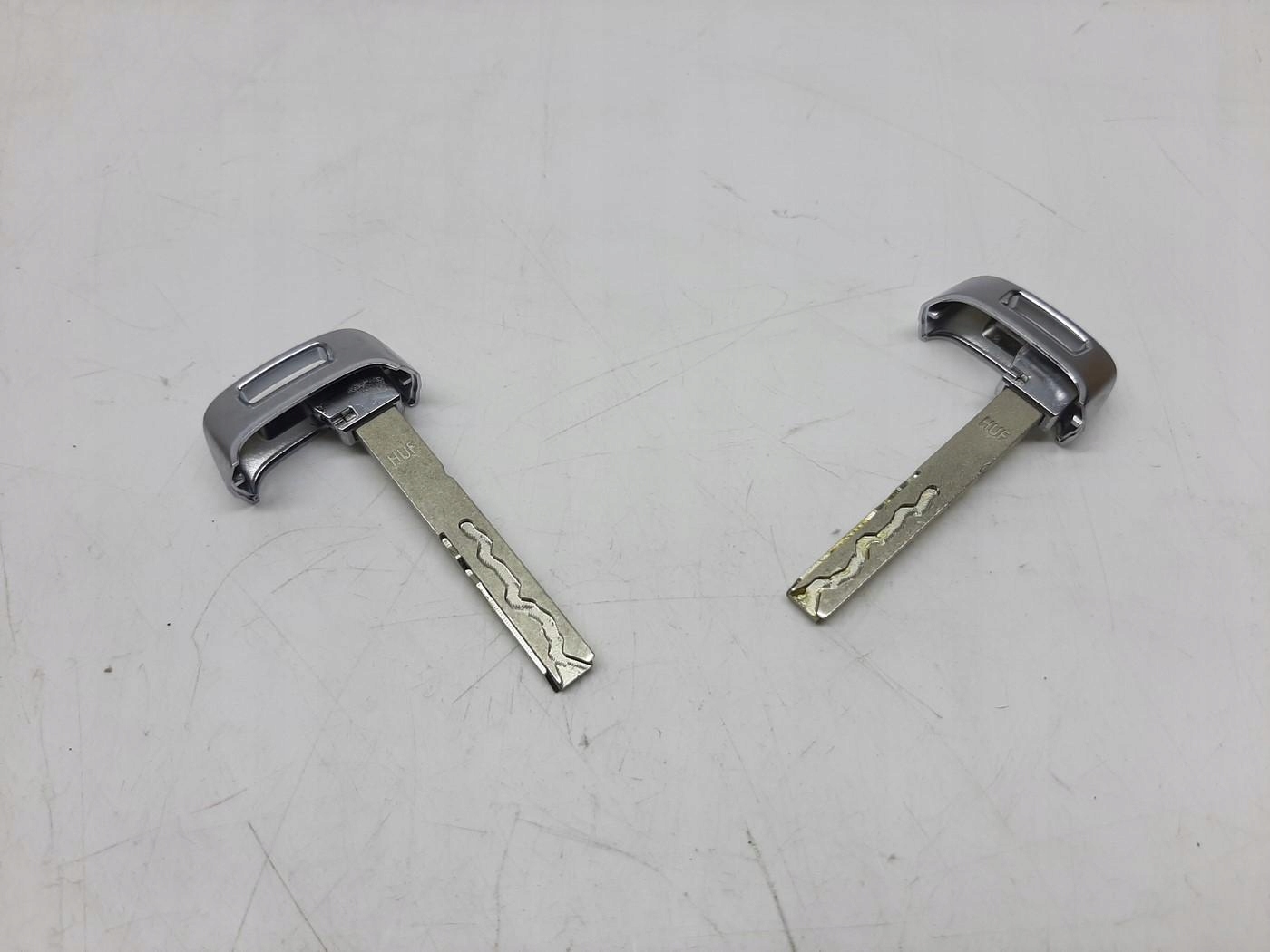 AUDI A6 C8 A7 C8 A8 D5 Q8 4M KOMPLET KLUCZY WKŁADKA PILOT ZESTAW 4M8800375B - obrazek 10
