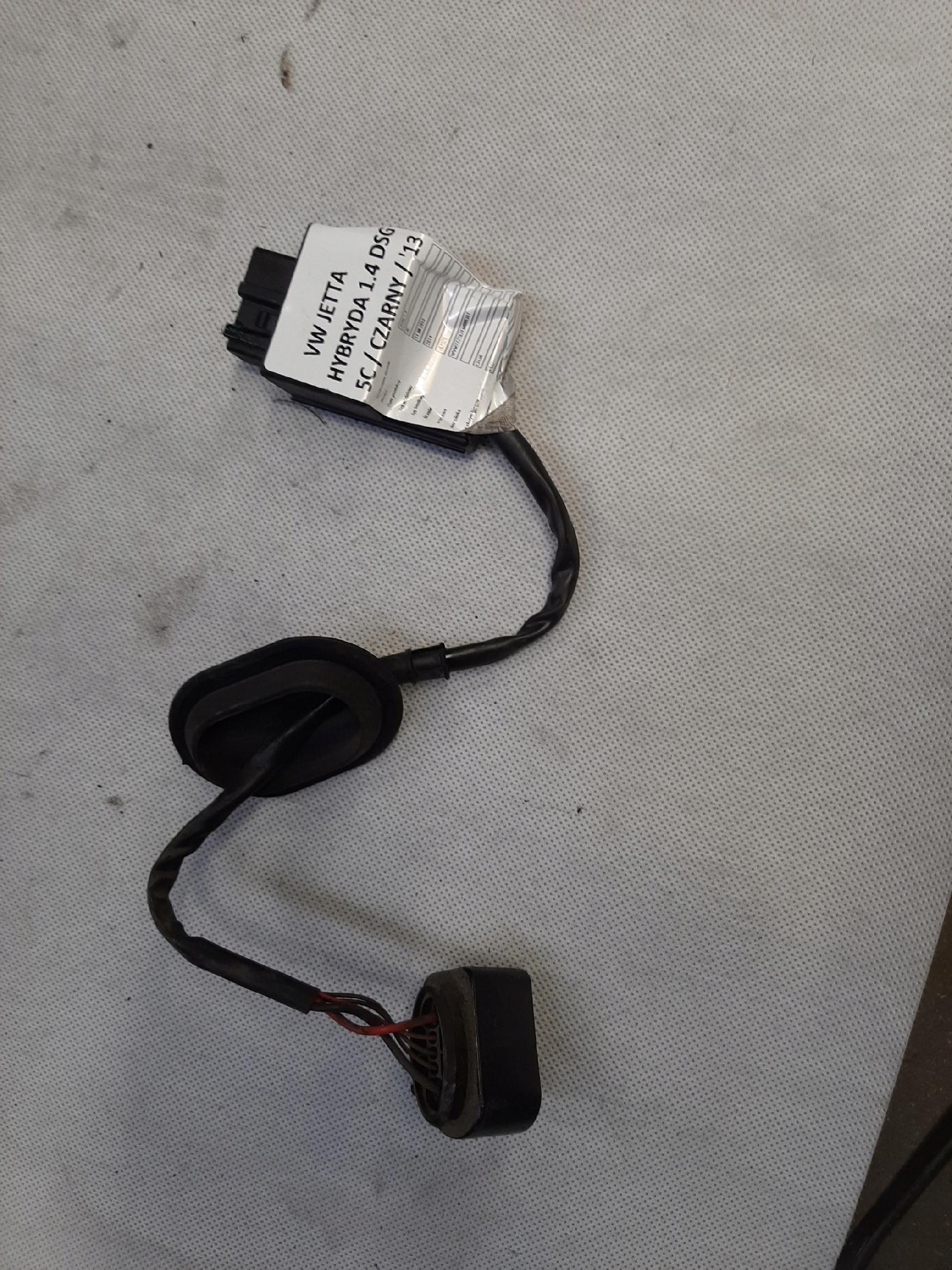 VW JETTA VI STEROWNIK MODUŁ POMPY PALIWA 1K0906093G