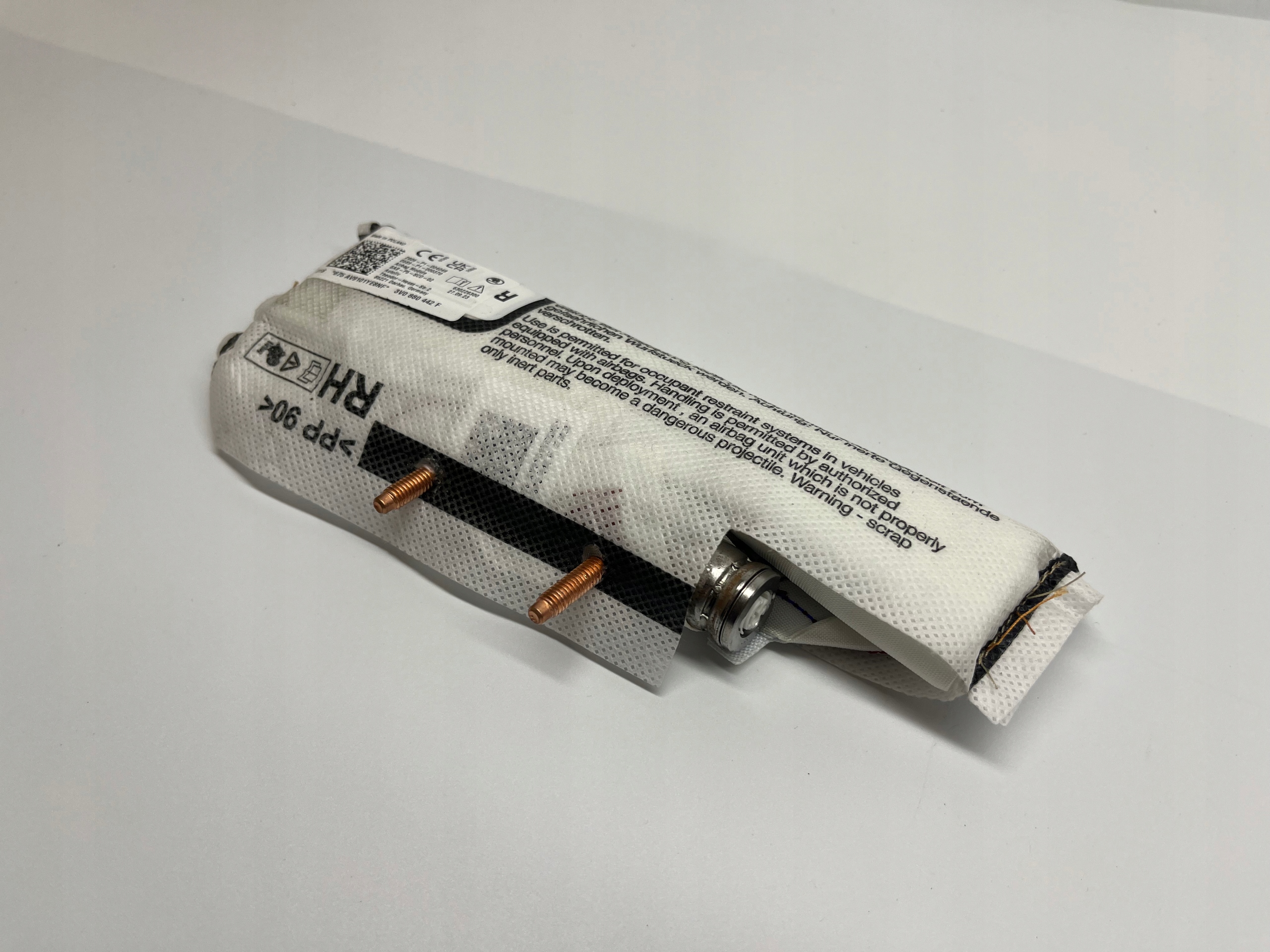 Skoda Superb (2015-2024) Airbag Poduszka Boczna Prawy Tył 3V0880442F - obrazek 4