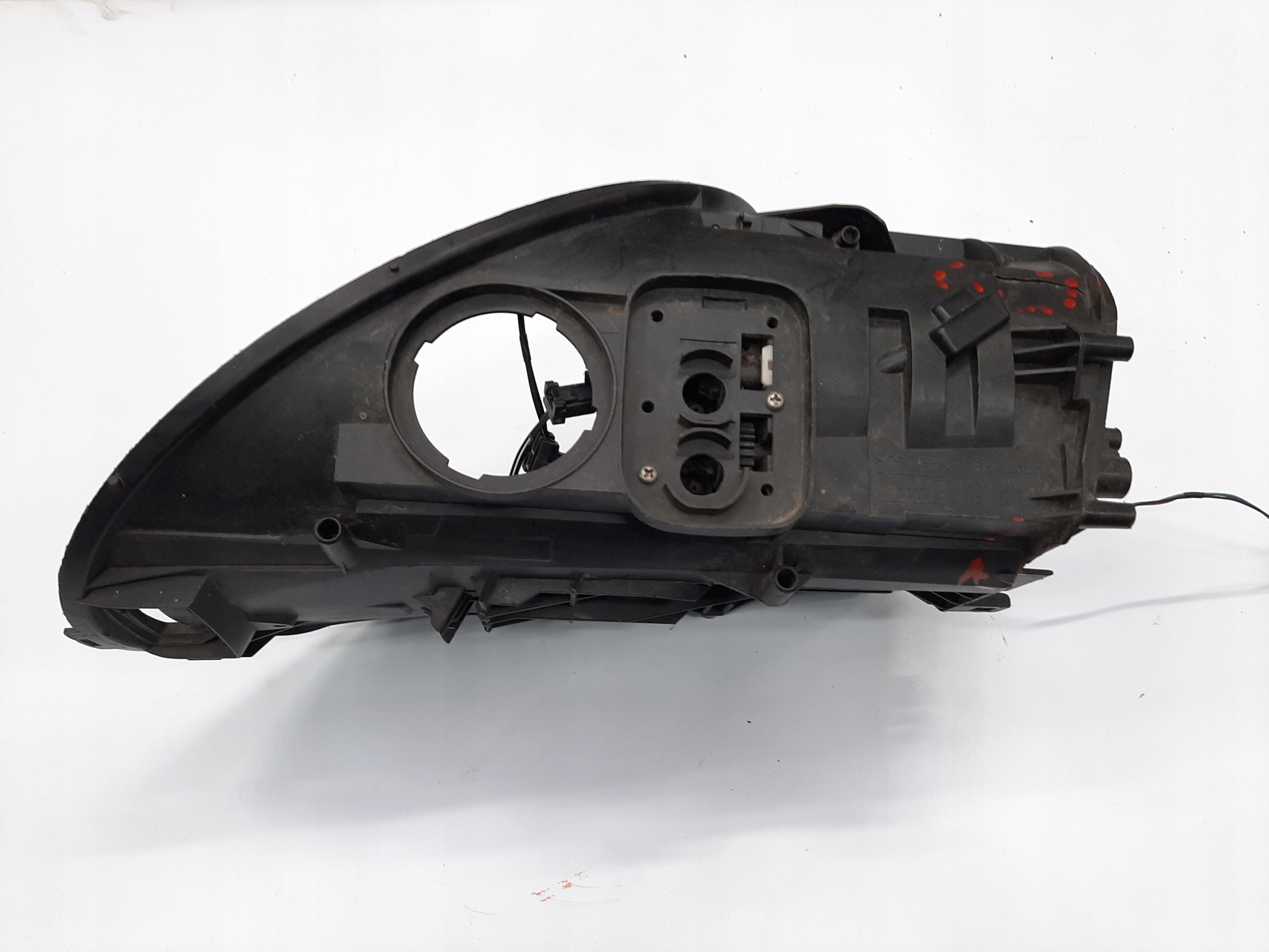 PORSCHE 911 2005-09r OBUDOWA PUSZKA REFLEKTORA PRAWA 99763117002 - obrazek 2