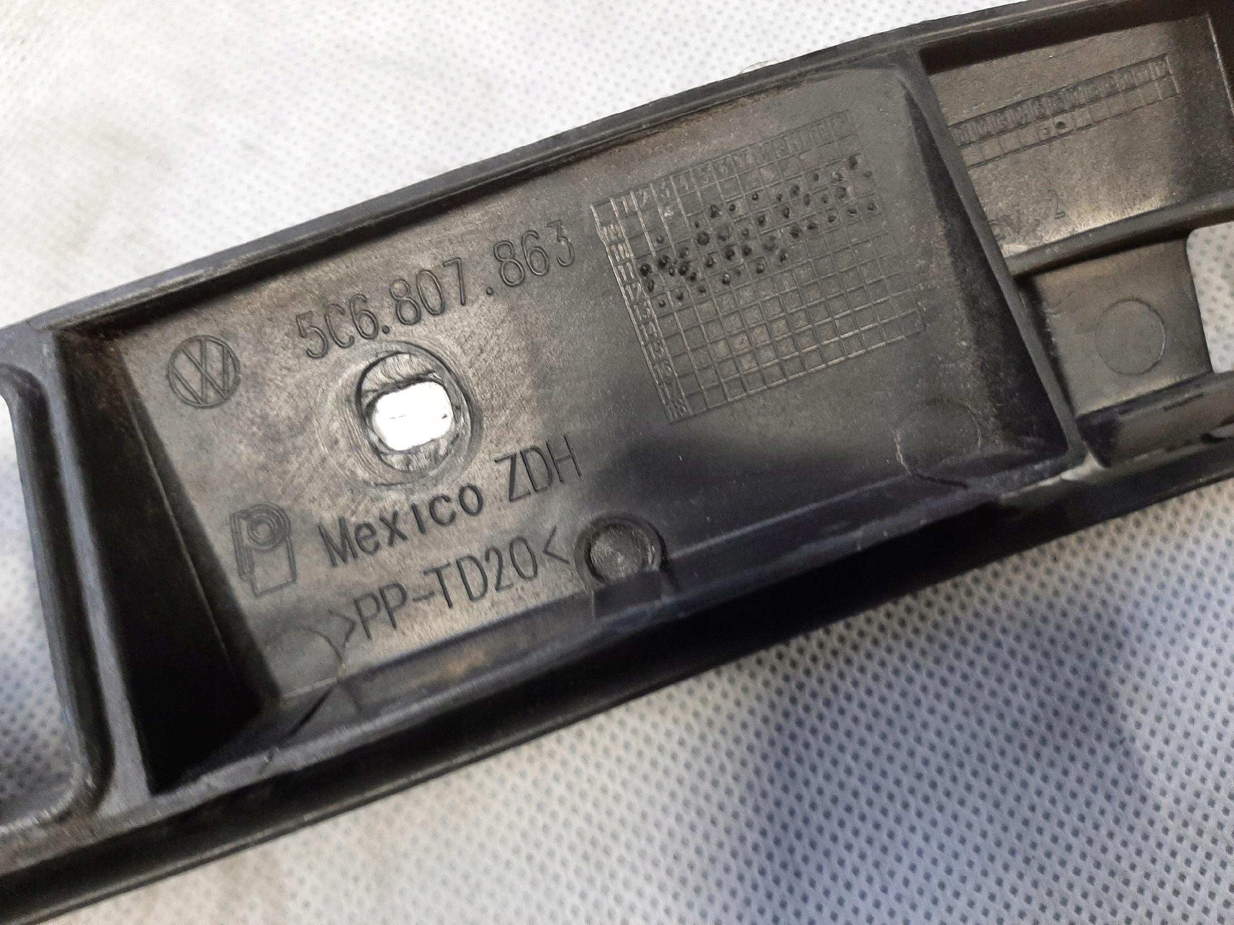VW JETTA VI ŚLIZG MOCOWANIE ZDERZAKA LEWY LEWE TYŁ TYLNE 5C6807863 - obrazek 3