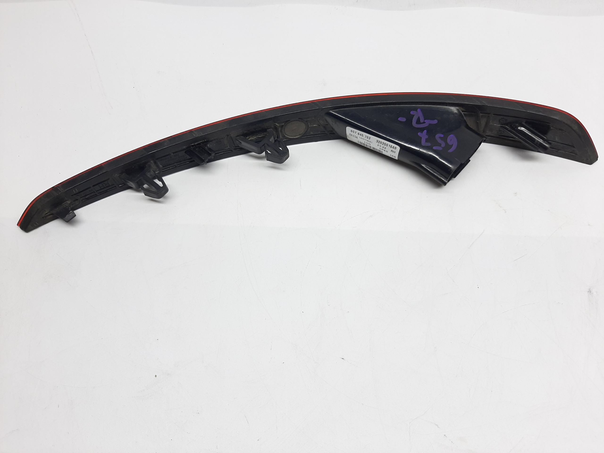 SKODA SCALA ODBLASK ZDERZAKA TYŁ TYLNY PRAWY 657945702 - obrazek 5