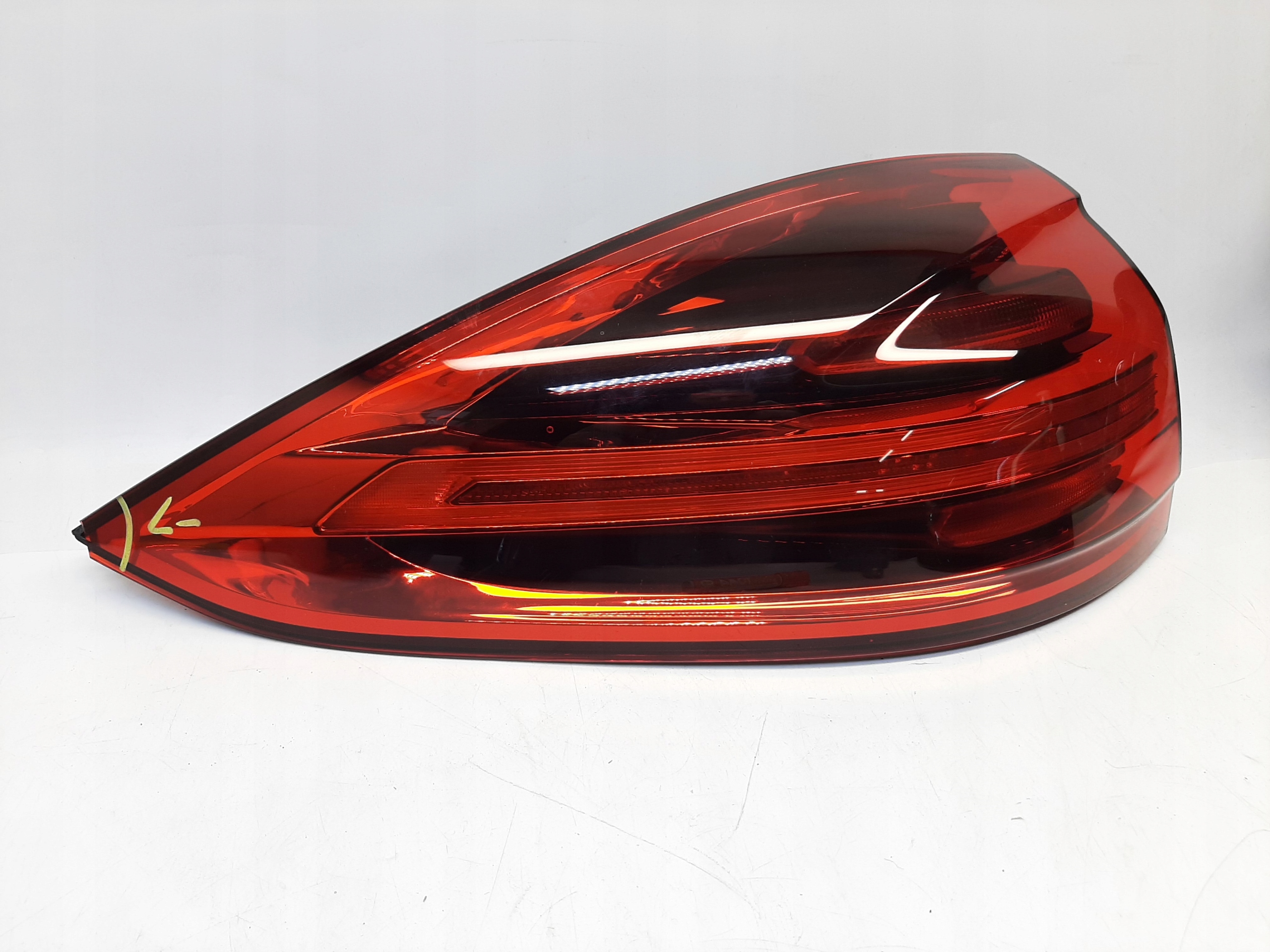 Porsche Cayenne GTS (2015-2017r.) Lampa Tył Lewa 7P5945207G - obrazek 4