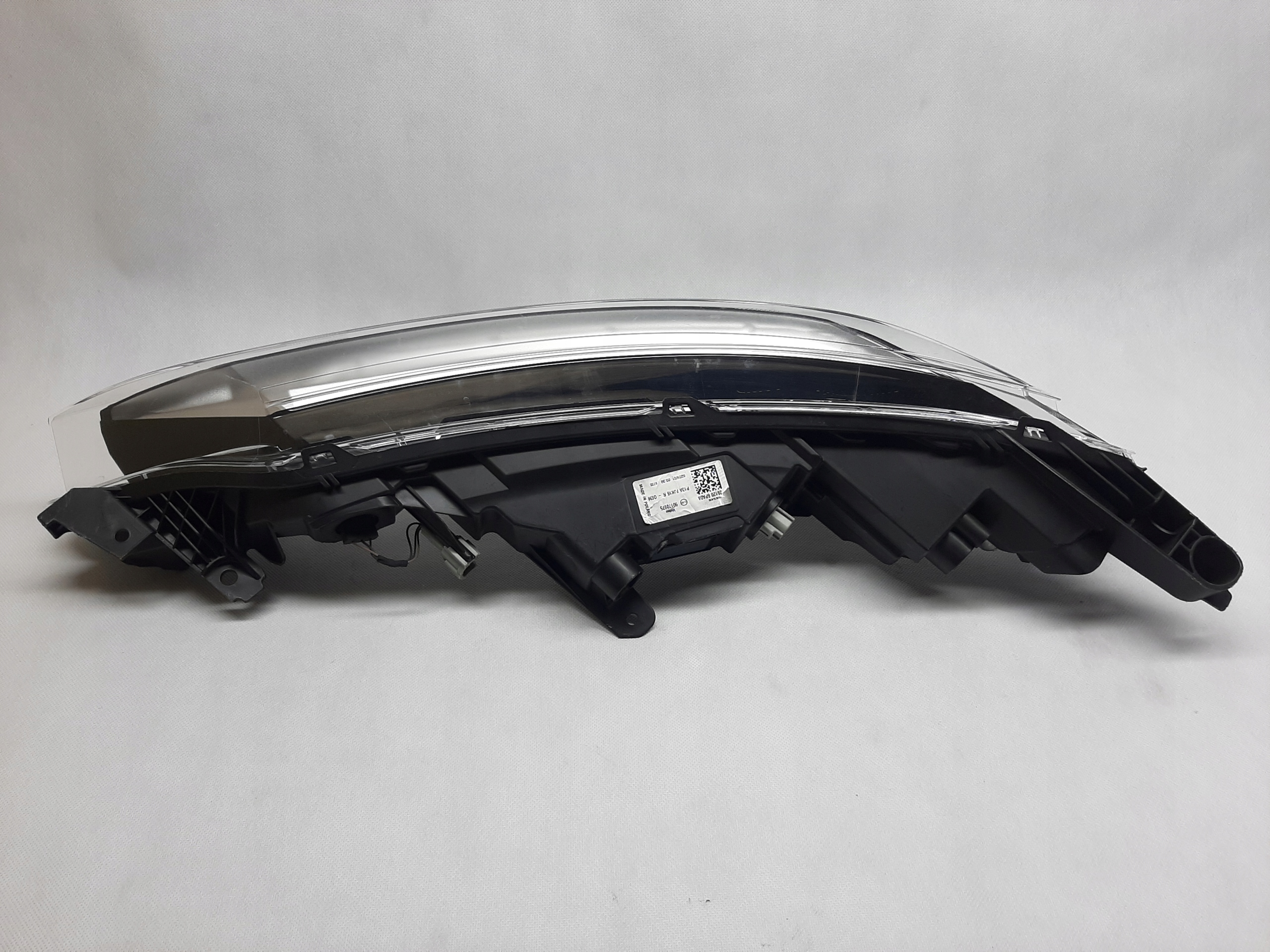 Nissan JUKE 2 Lampy przód LED DRL P13A FJK16 L R - obrazek 14