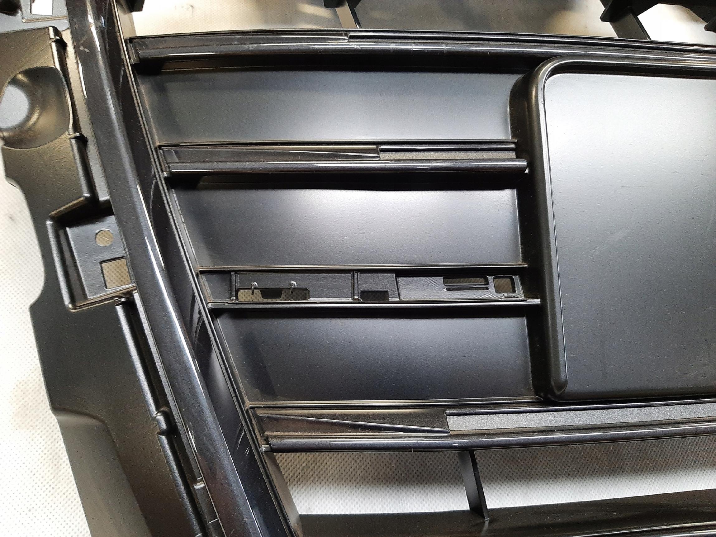 AUDI A3 S3 8V ATRAPA CHŁODNICY GRILL ZDERZAKA PRZÓD 8V3853651AE - obrazek 4
