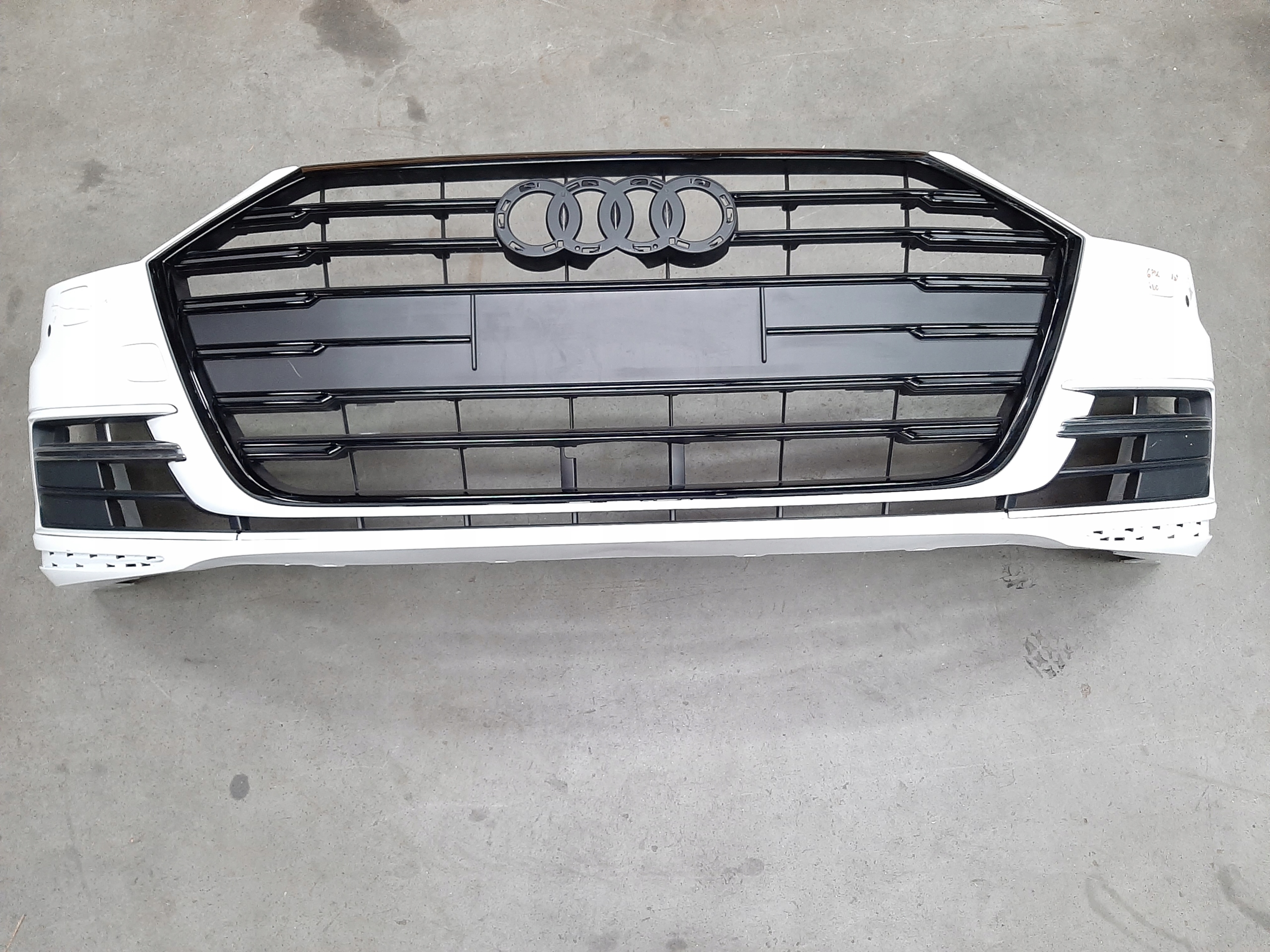 AUDI A8 D5 4N 2017- ZDERZAK PRZÓD KOMPLETNY 4N0807437A XENON