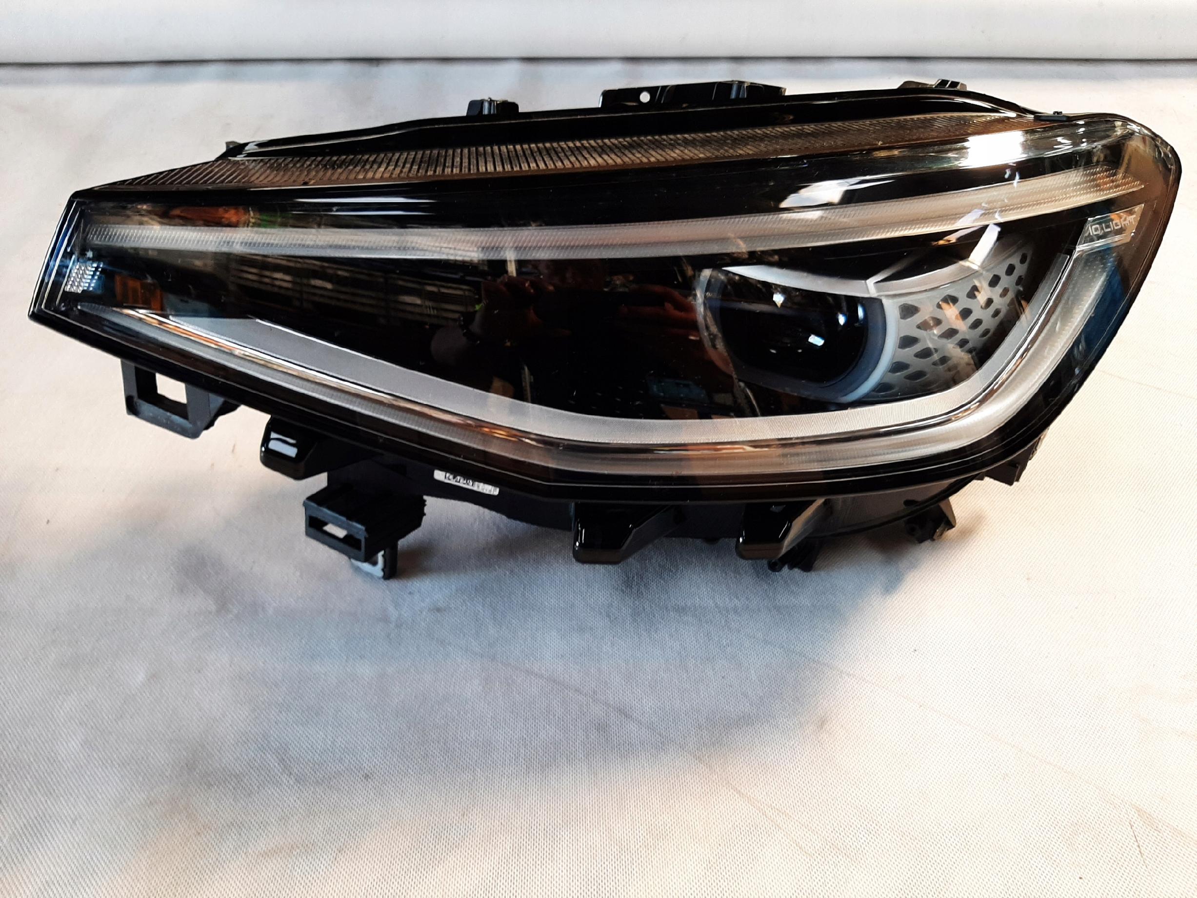 VW ID.4 REFLEKTOR LED LAMPA PRZÓD PRZEDNIA LEWA 11B941035M
