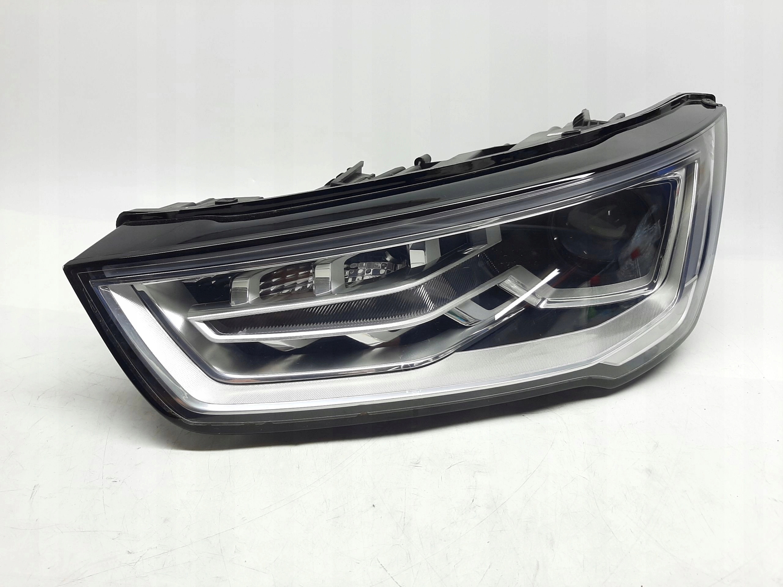 AUDI A1 LIFT 2014-2018 LAMPA REFLEKTOR LED LEWY PRZÓD 8XA941005A - obrazek 3