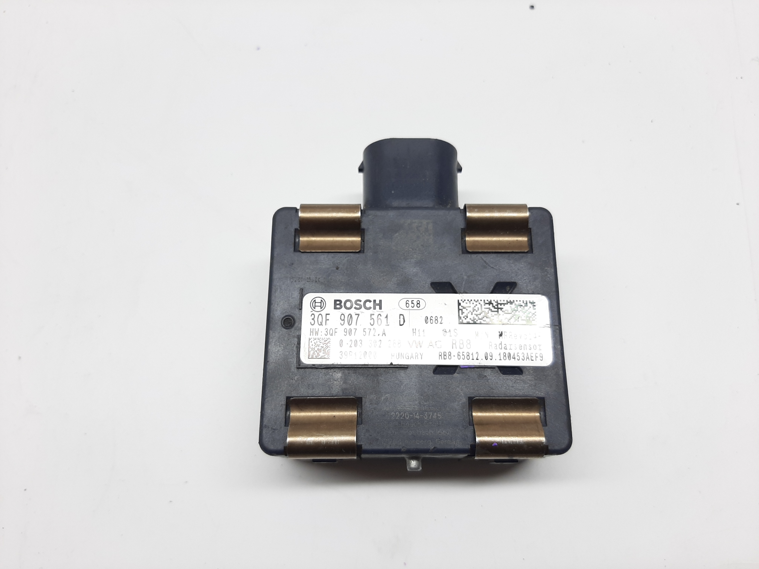 VOLKSWAGEN GOLF VIII 2019- RADAR DISTRONIC PRZÓD 3QF907561D 3QF907572A